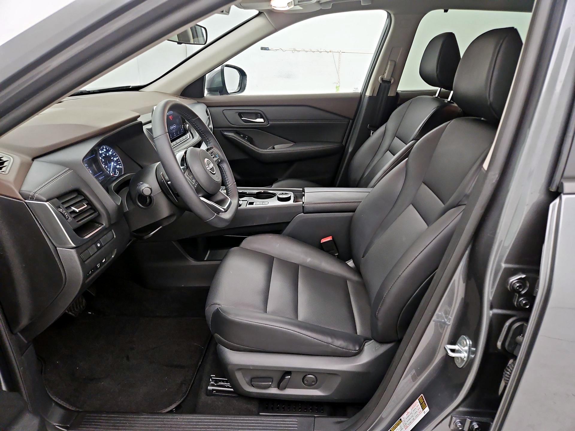 Thumbnail: 2023 Nissan Rogue - 11