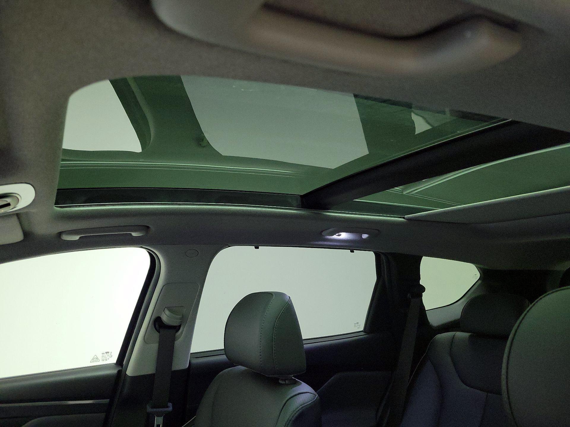 Thumbnail: 2023 Hyundai Santa Fe - 19