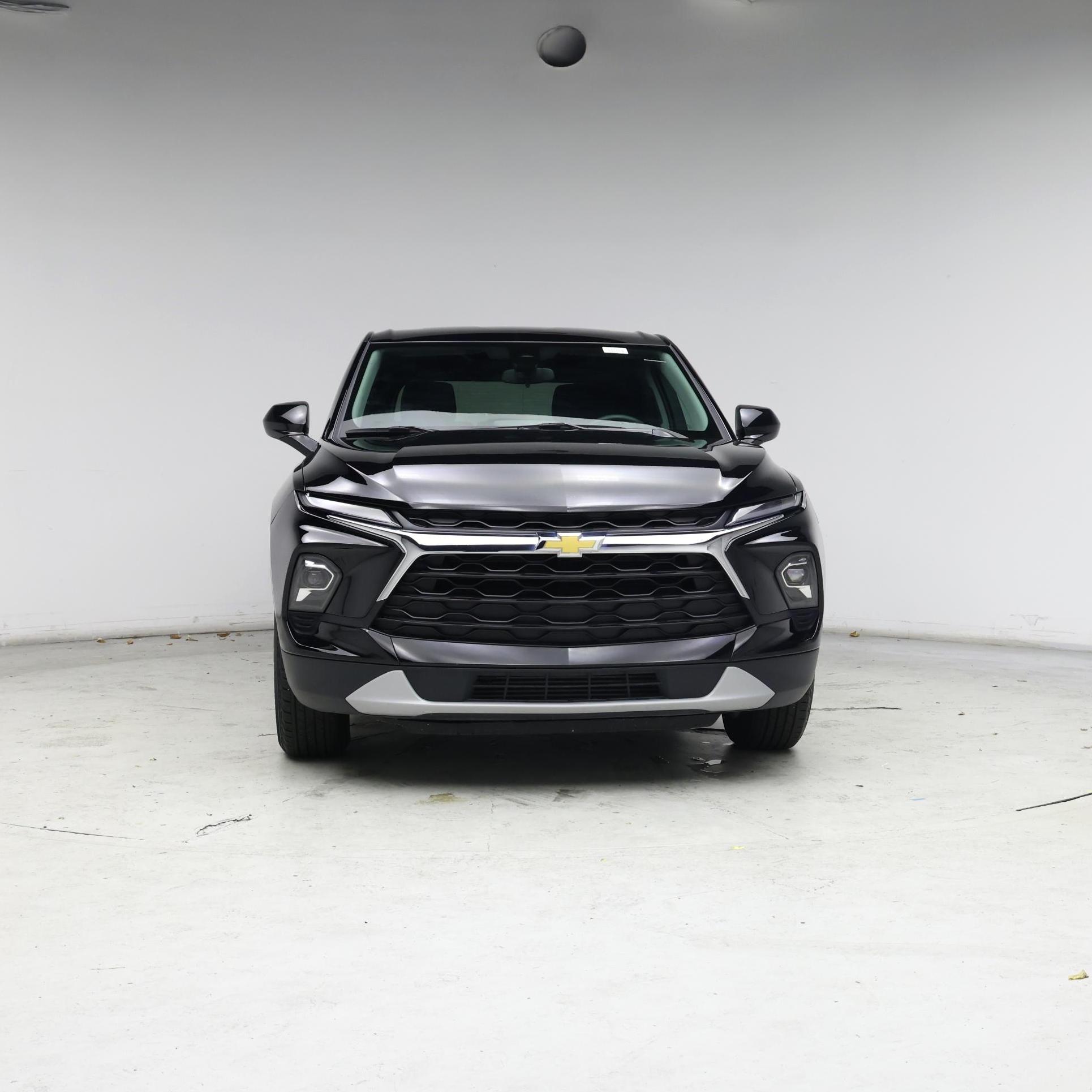 Thumbnail: 2023 Chevrolet Blazer - 5