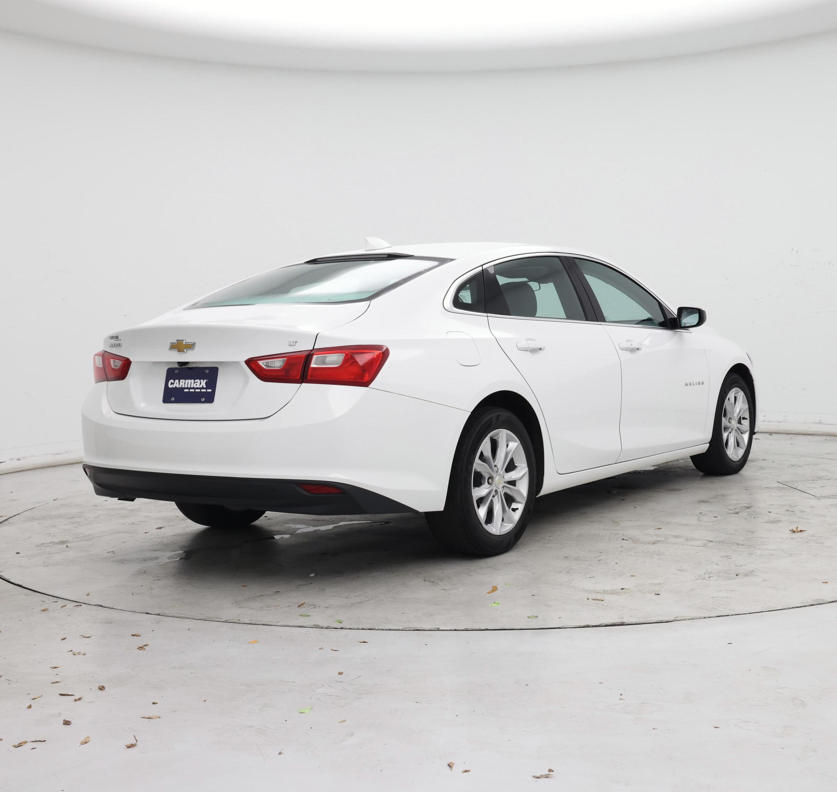 Thumbnail: 2023 Chevrolet Malibu - 8