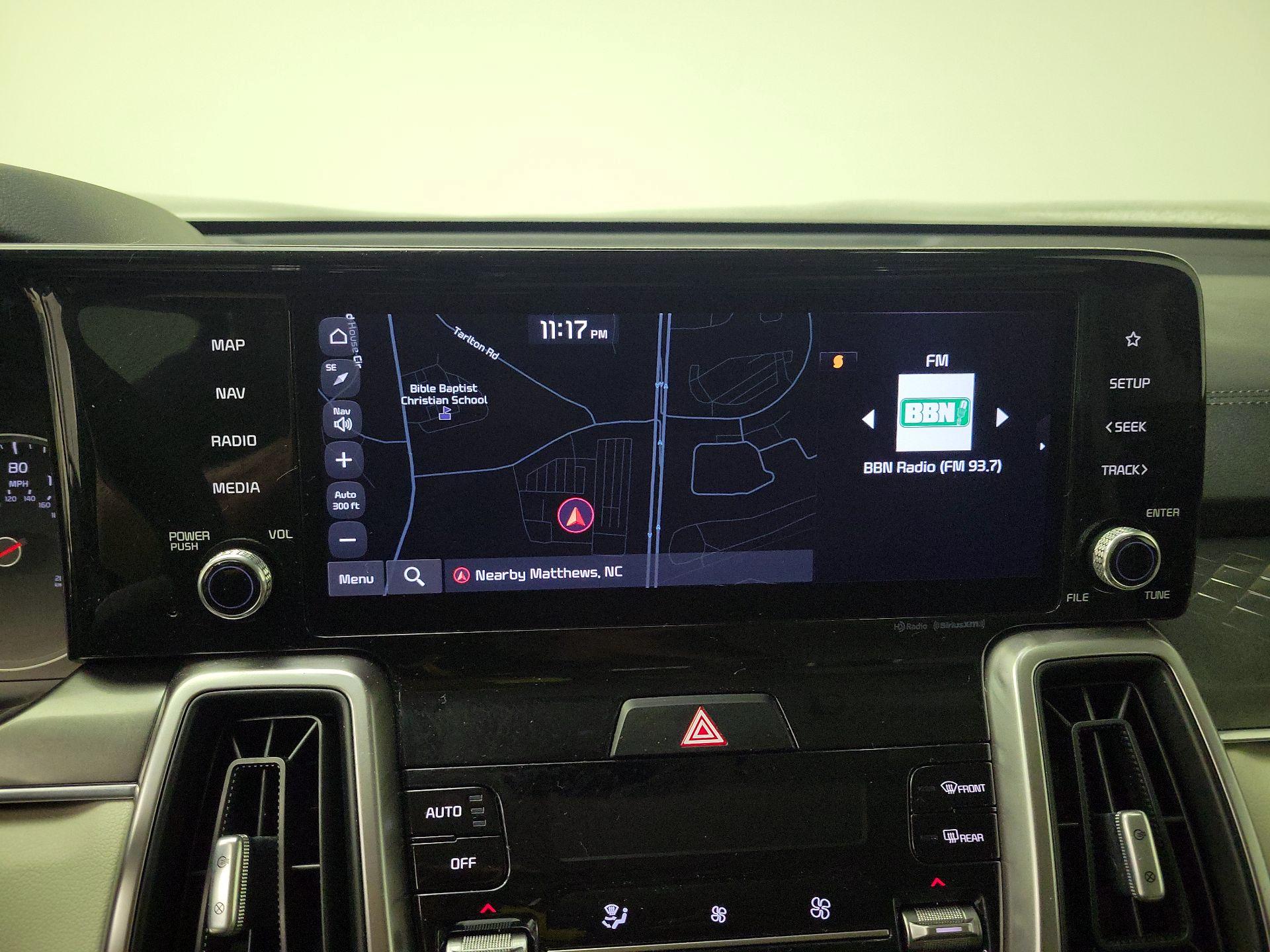Thumbnail: 2023 Kia Sorento - 14