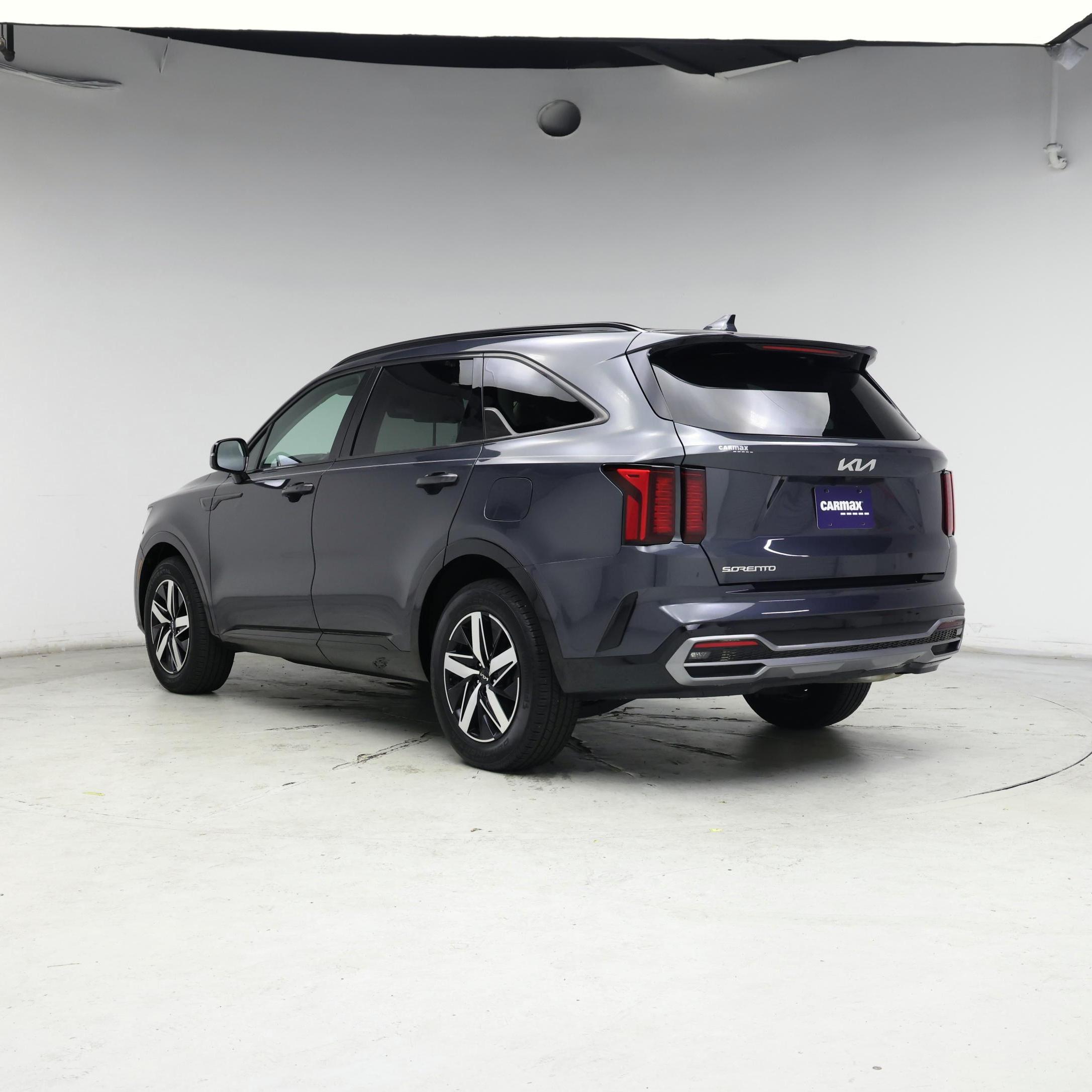 Thumbnail: 2023 Kia Sorento - 2