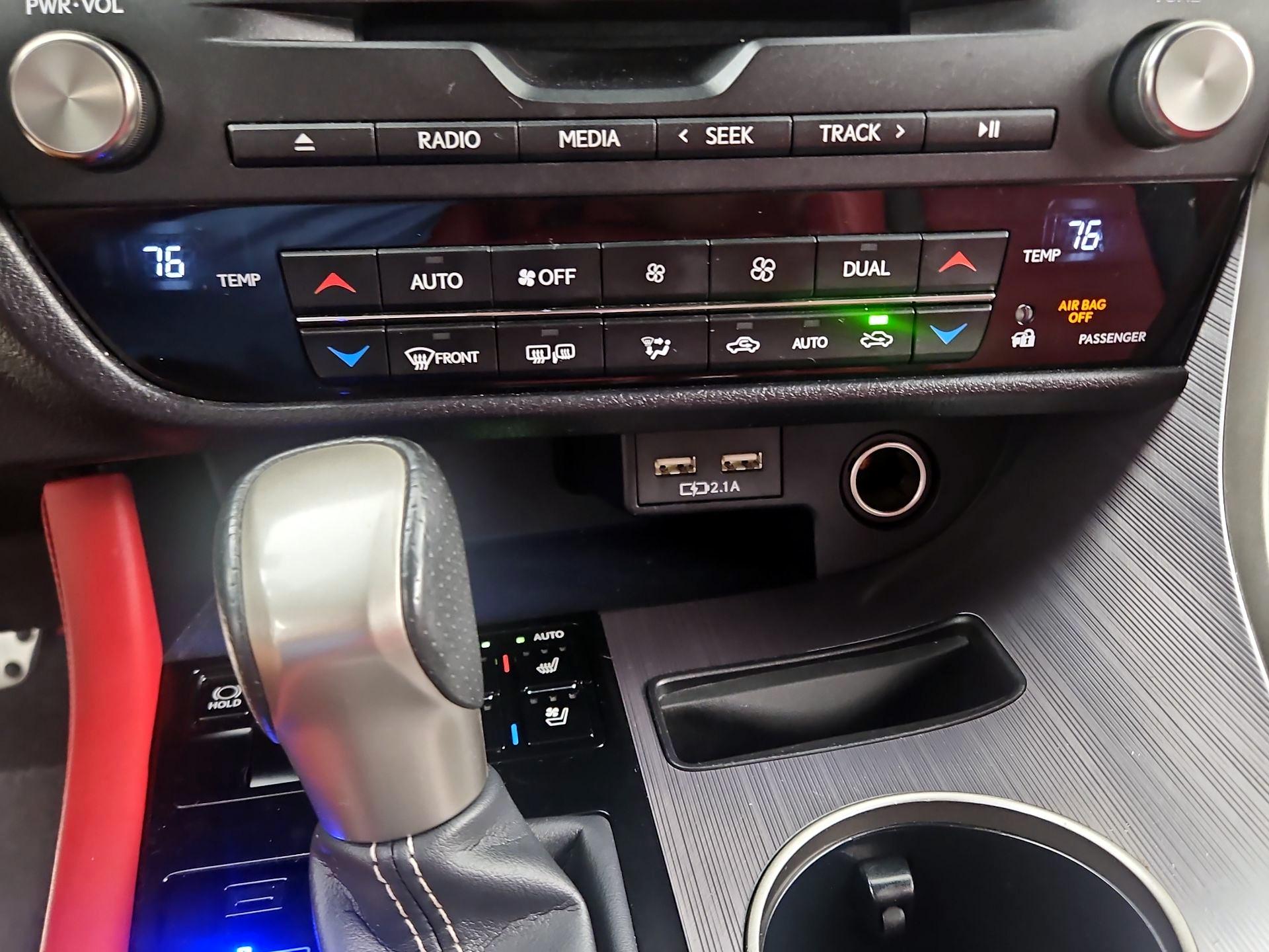 Thumbnail: 2020 Lexus RX - 16
