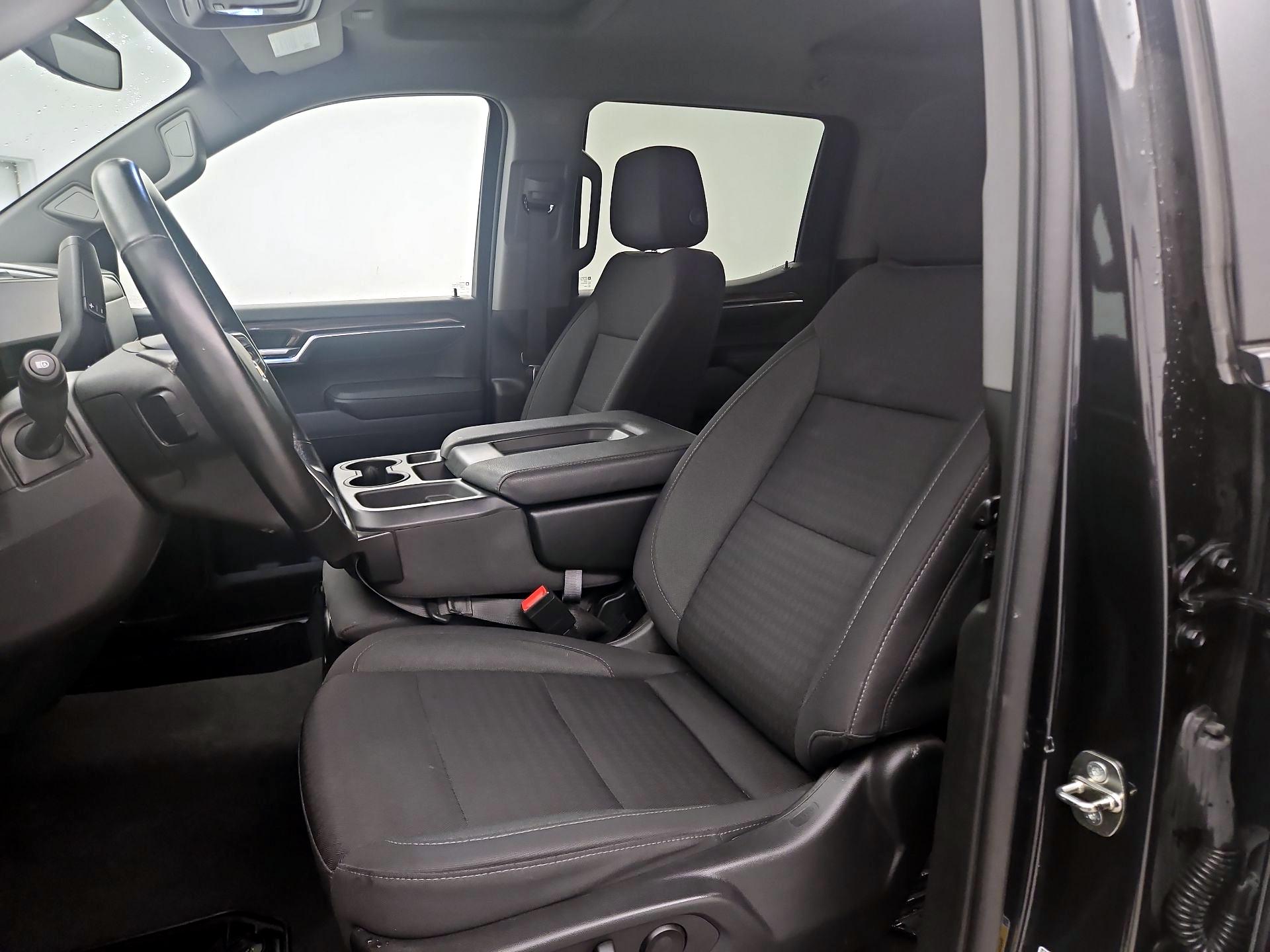 Thumbnail: 2023 Chevrolet Silverado 1500 - 11