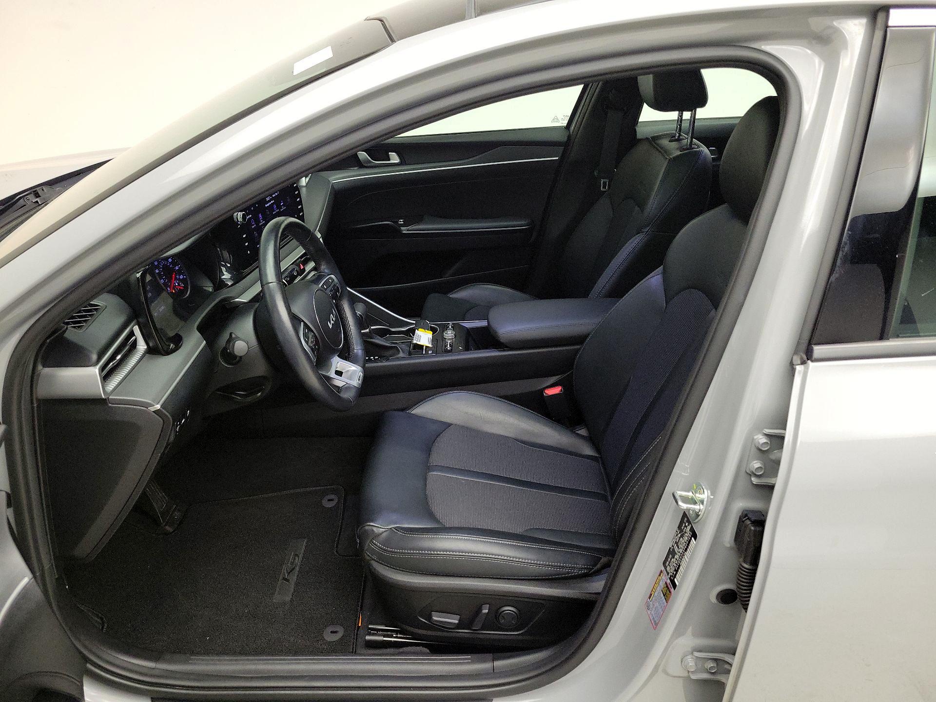 Thumbnail: 2023 Kia K5 - 11
