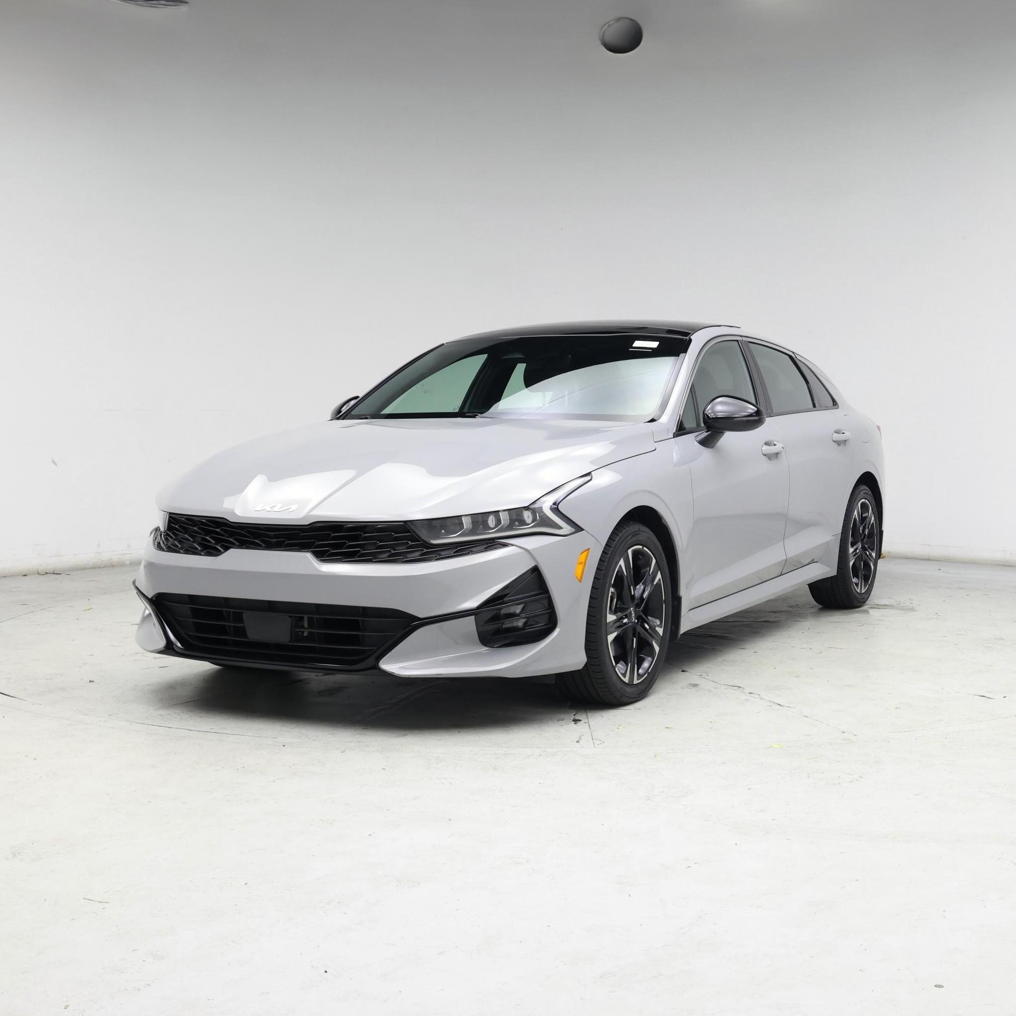 Thumbnail: 2023 Kia K5 - 4