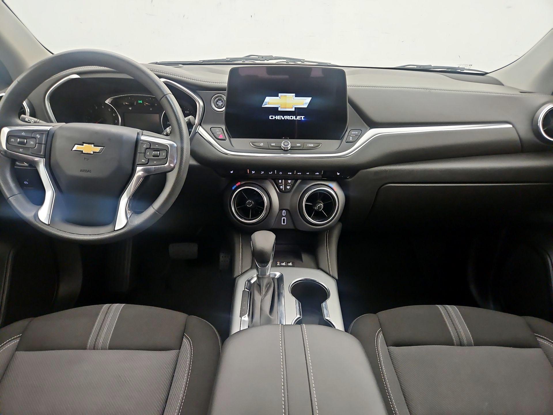Thumbnail: 2023 Chevrolet Blazer - 9