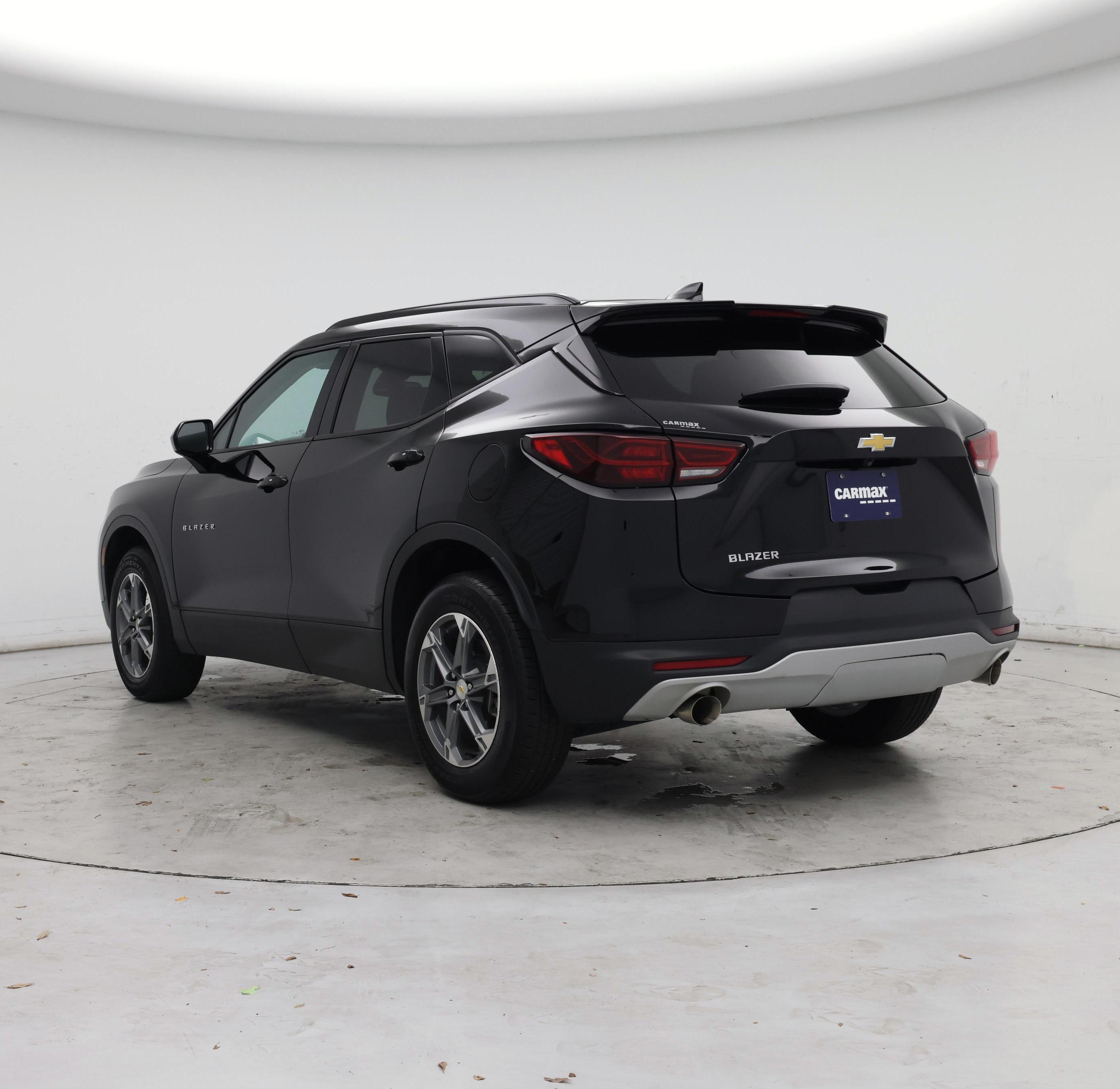 Thumbnail: 2023 Chevrolet Blazer - 2