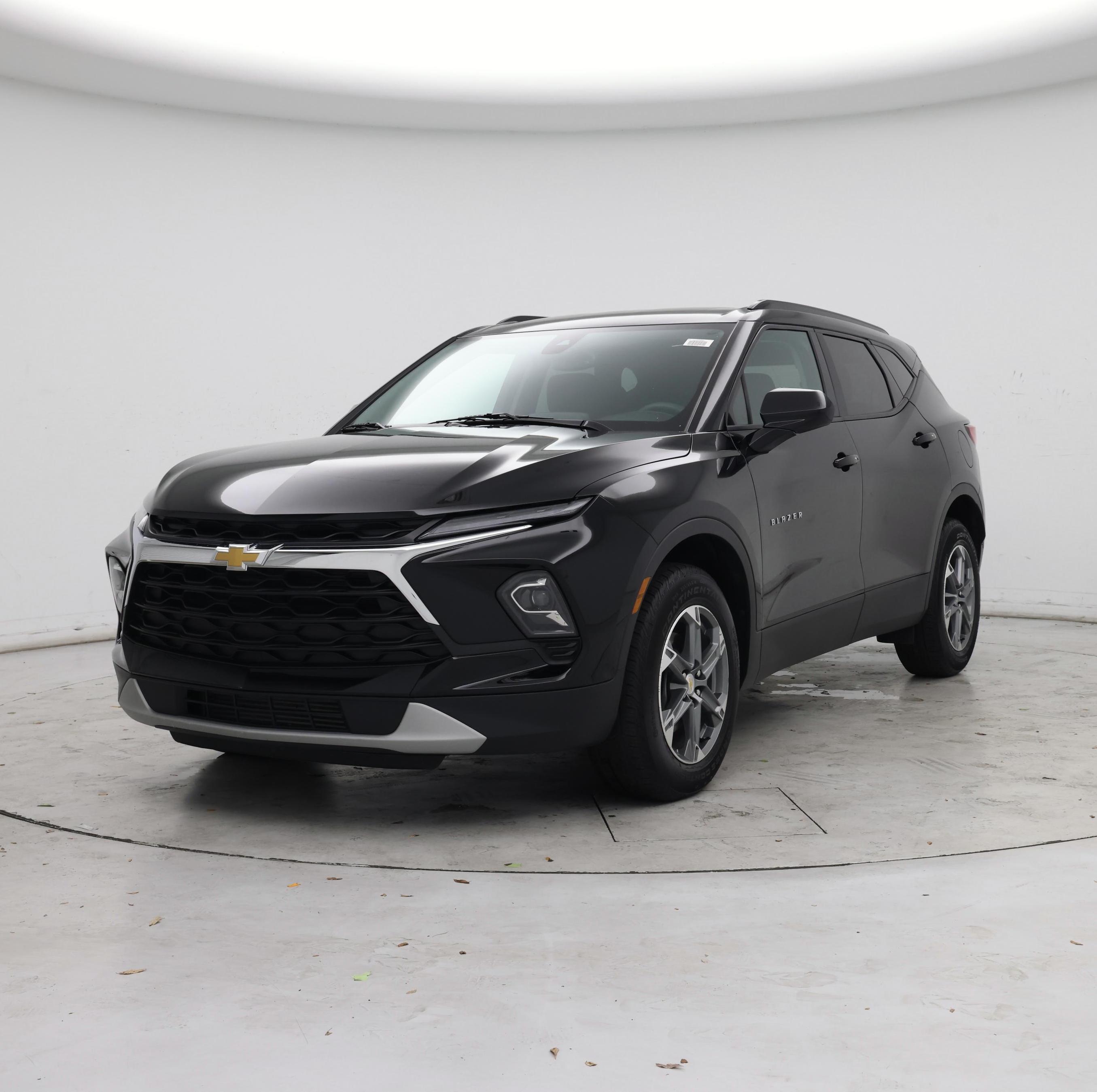 Thumbnail: 2023 Chevrolet Blazer - 4