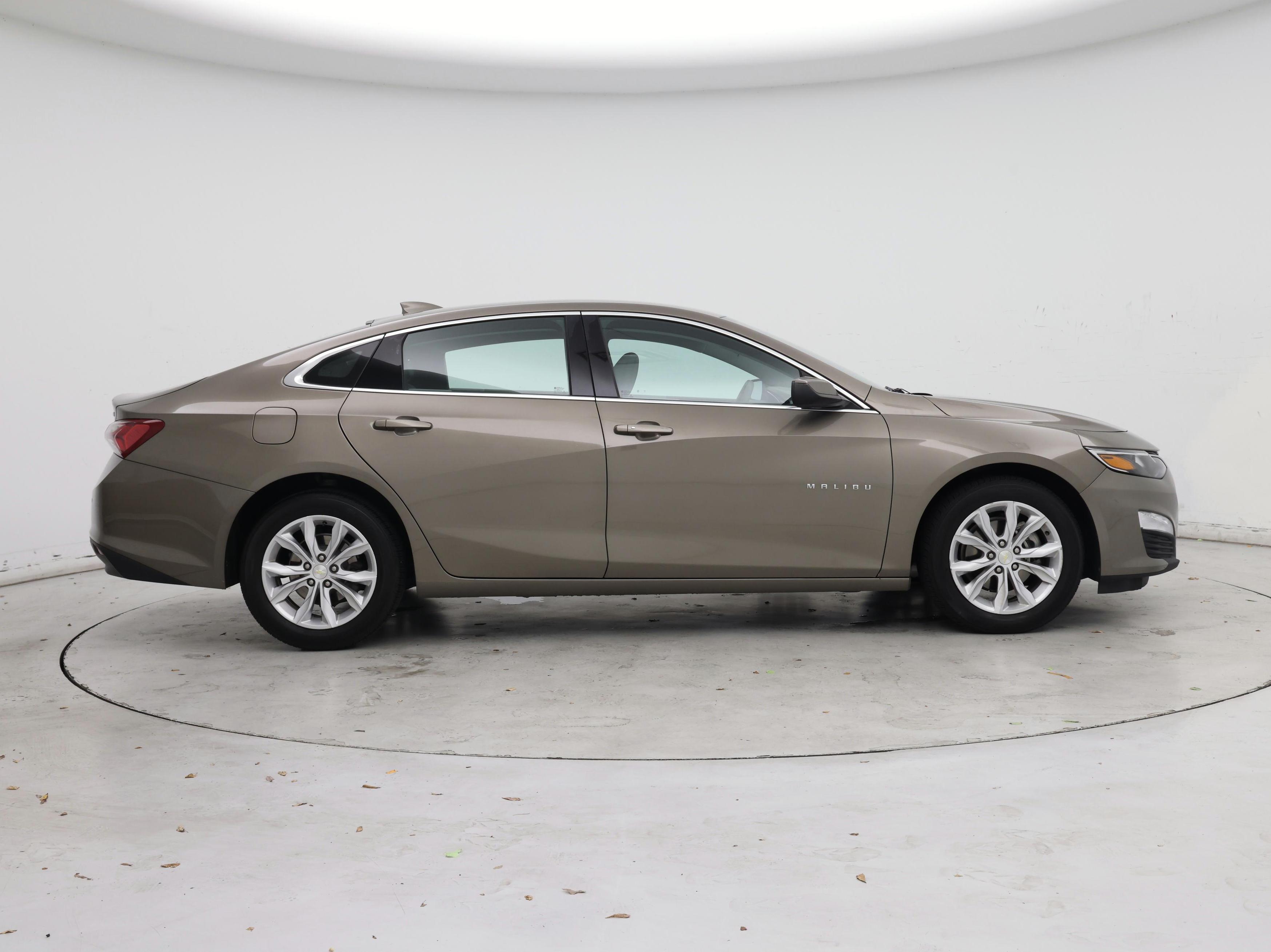 Thumbnail: 2020 Chevrolet Malibu - 7