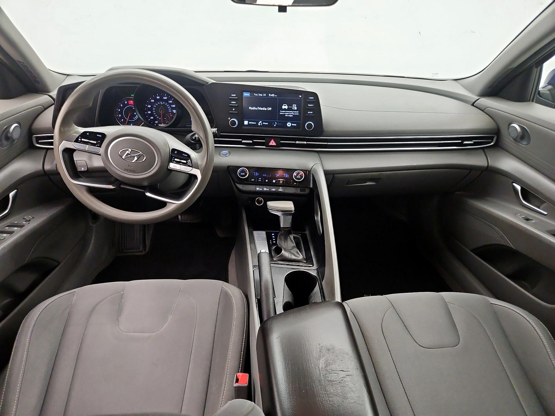 Thumbnail: 2021 Hyundai Elantra - 9