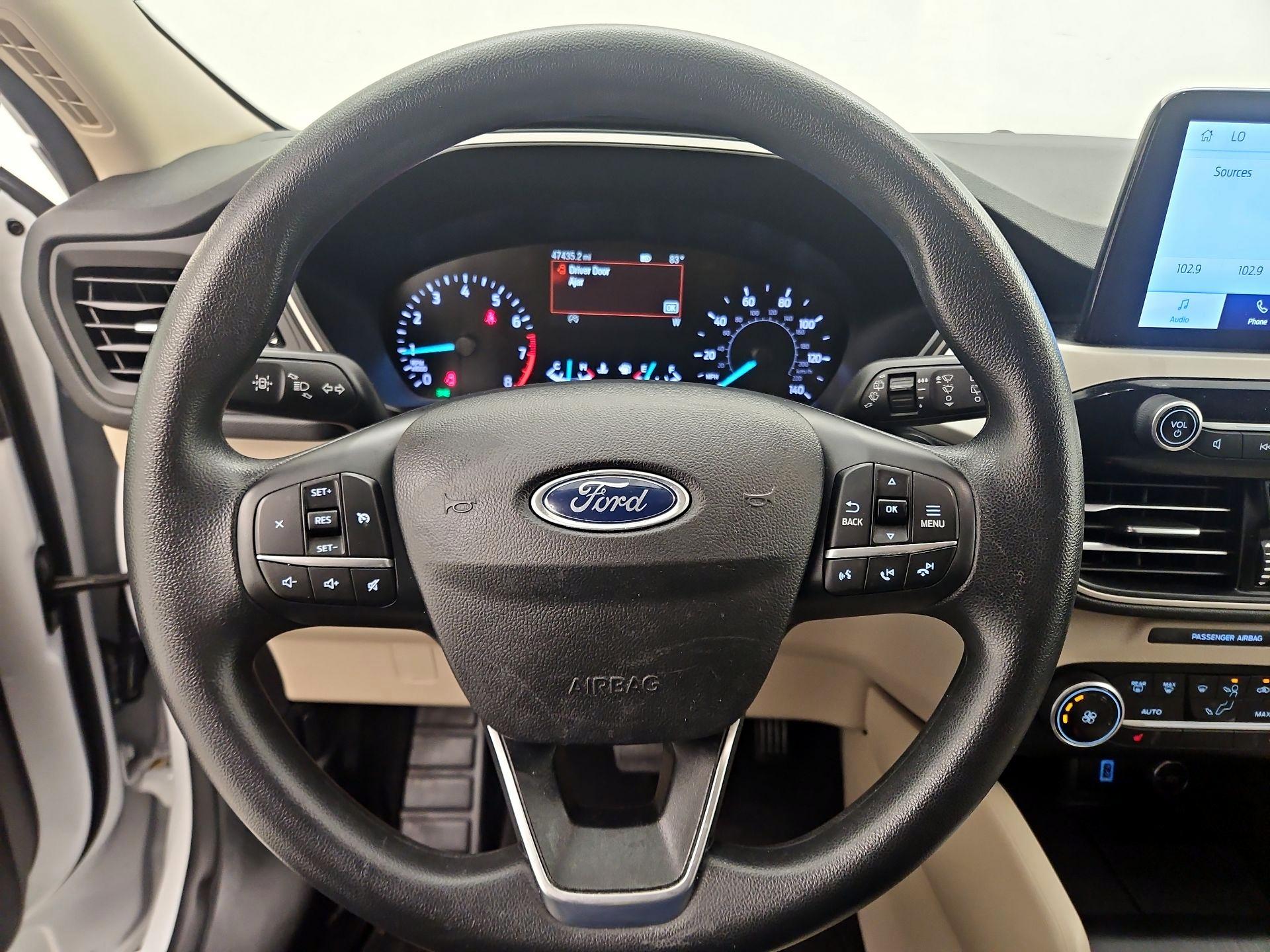 Thumbnail: 2020 Ford Escape - 10