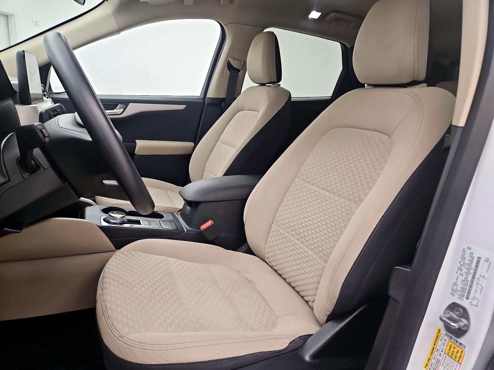 Thumbnail: 2020 Ford Escape - 11