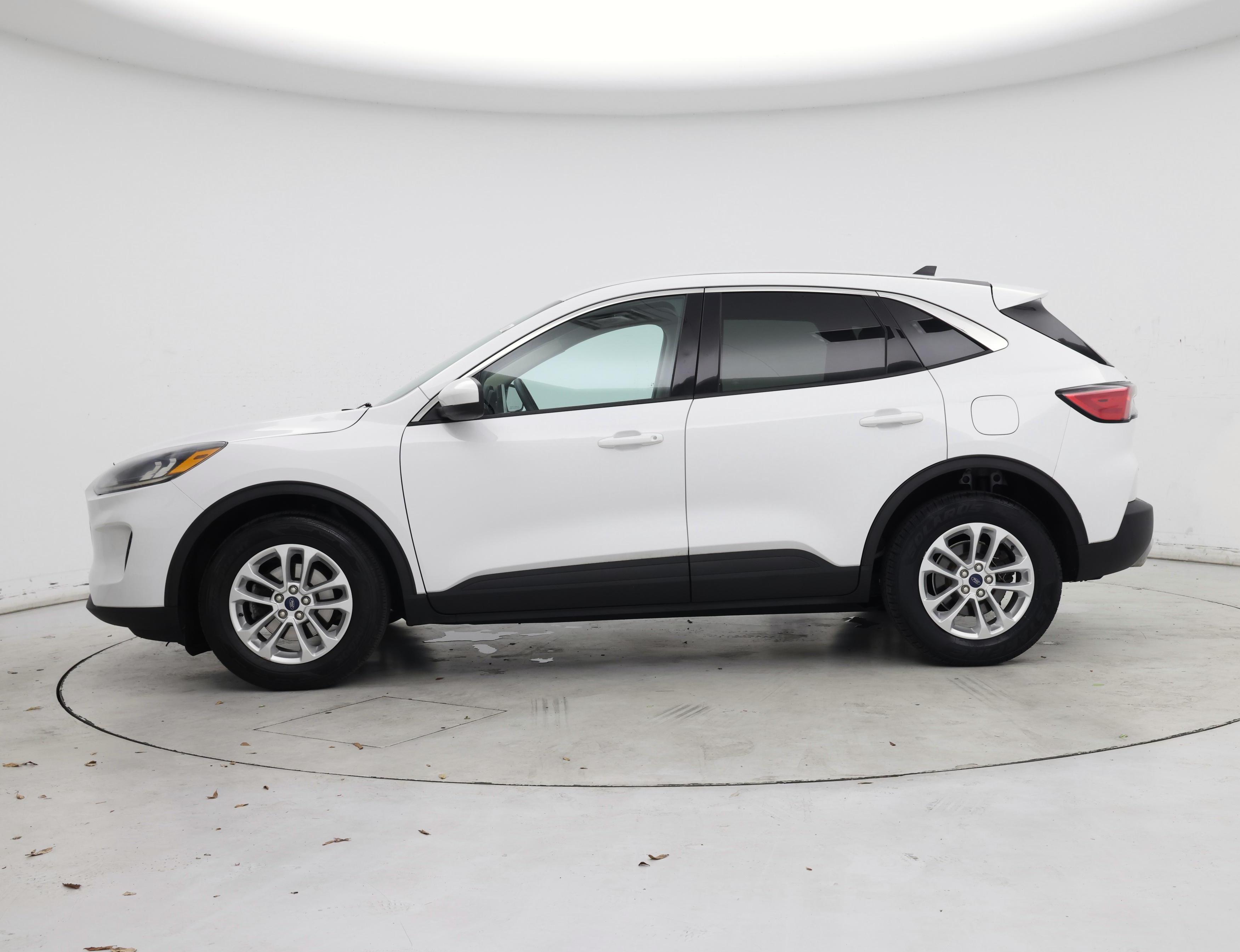Thumbnail: 2020 Ford Escape - 3