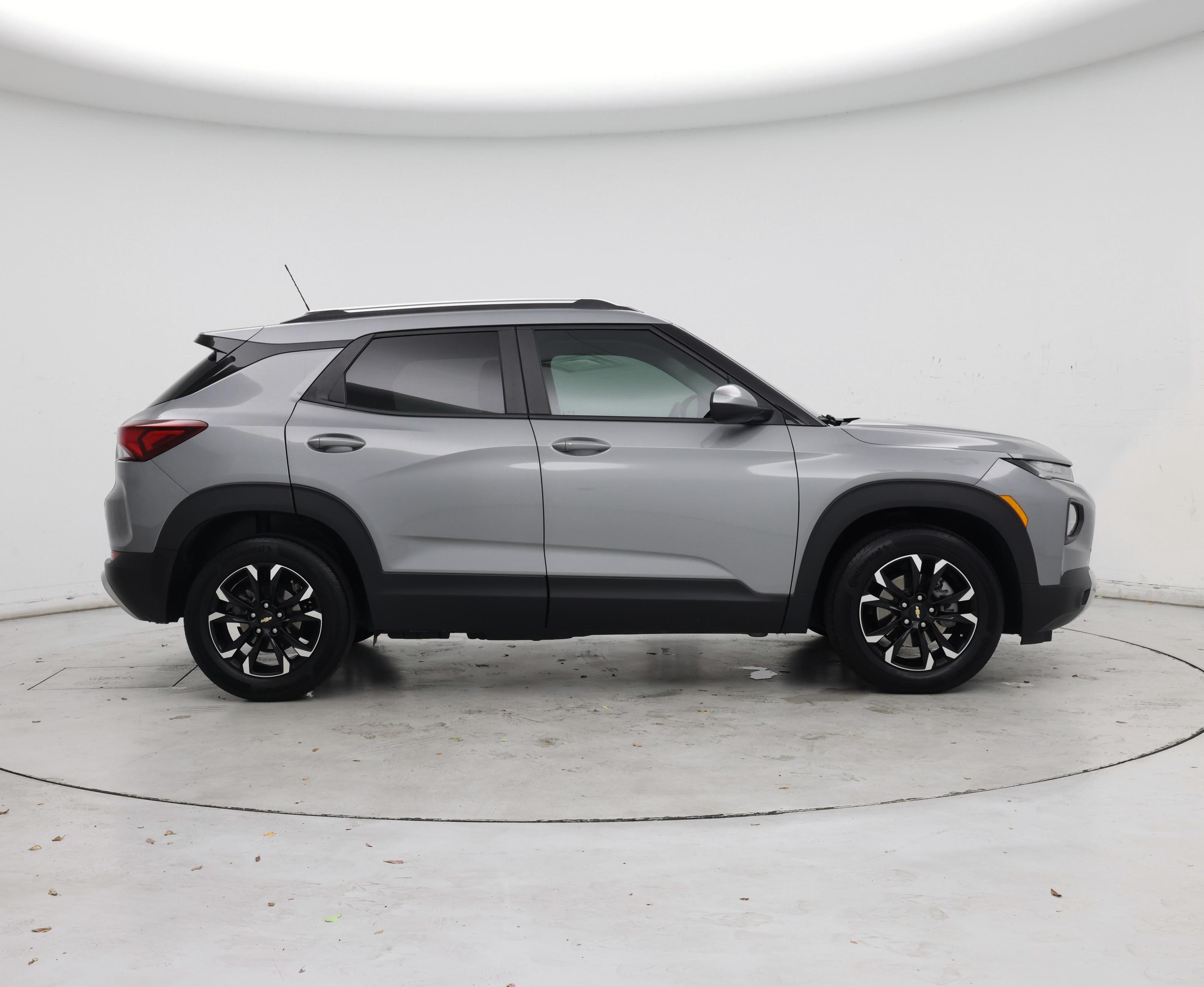 Thumbnail: 2023 Chevrolet TrailBlazer - 7