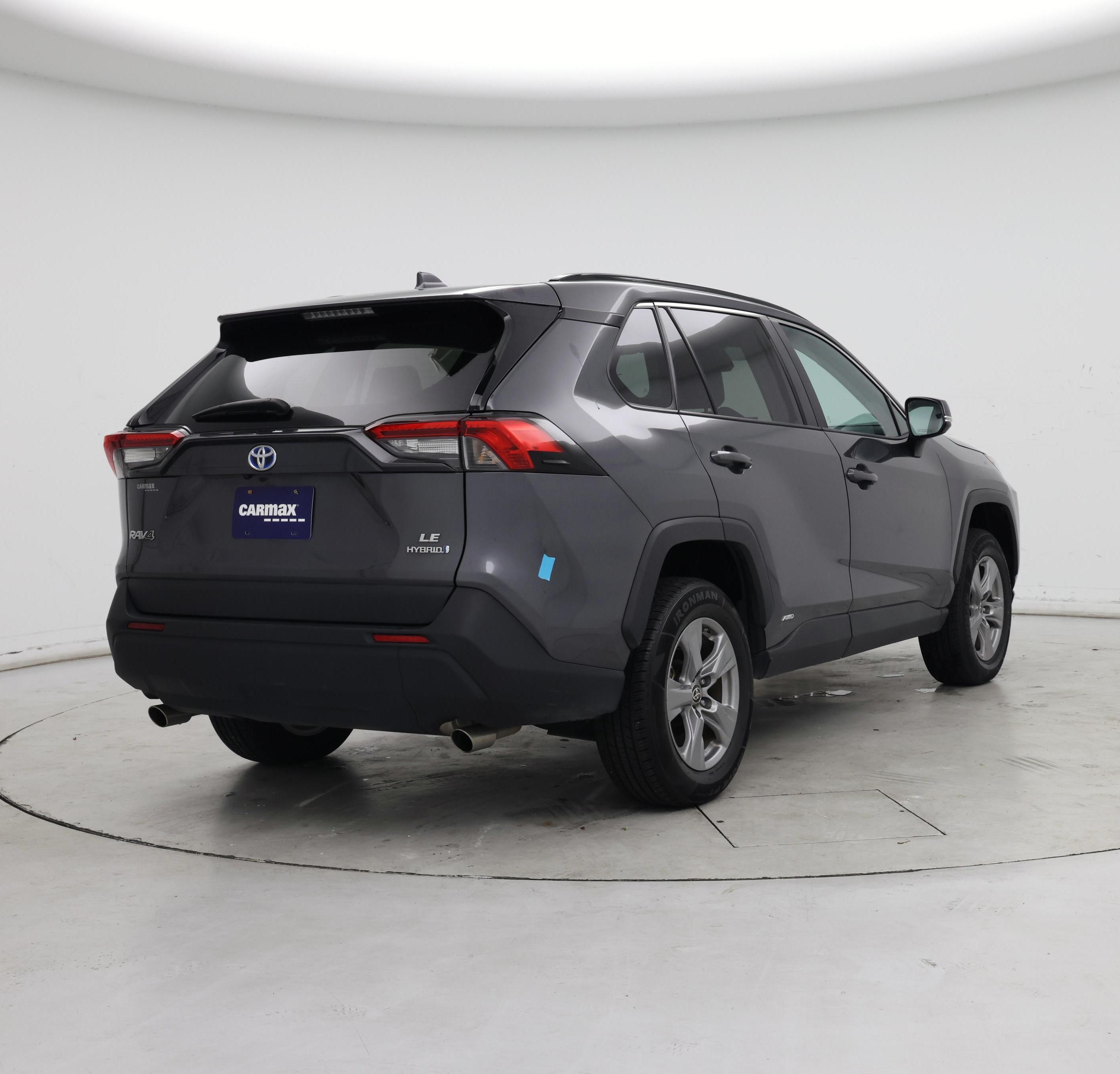 Thumbnail: 2022 Toyota RAV4 - 8