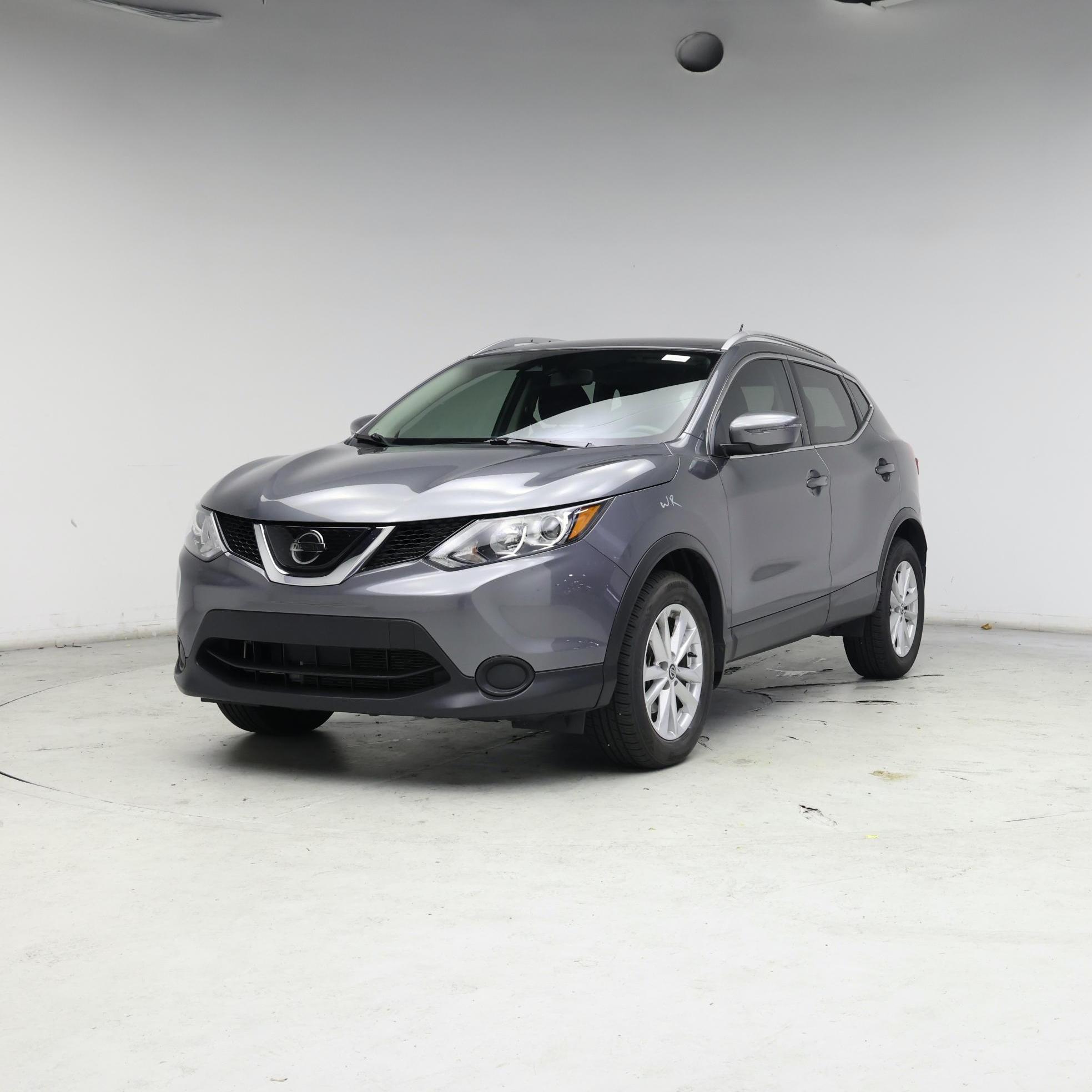 Thumbnail: 2019 Nissan Rogue Sport - 4