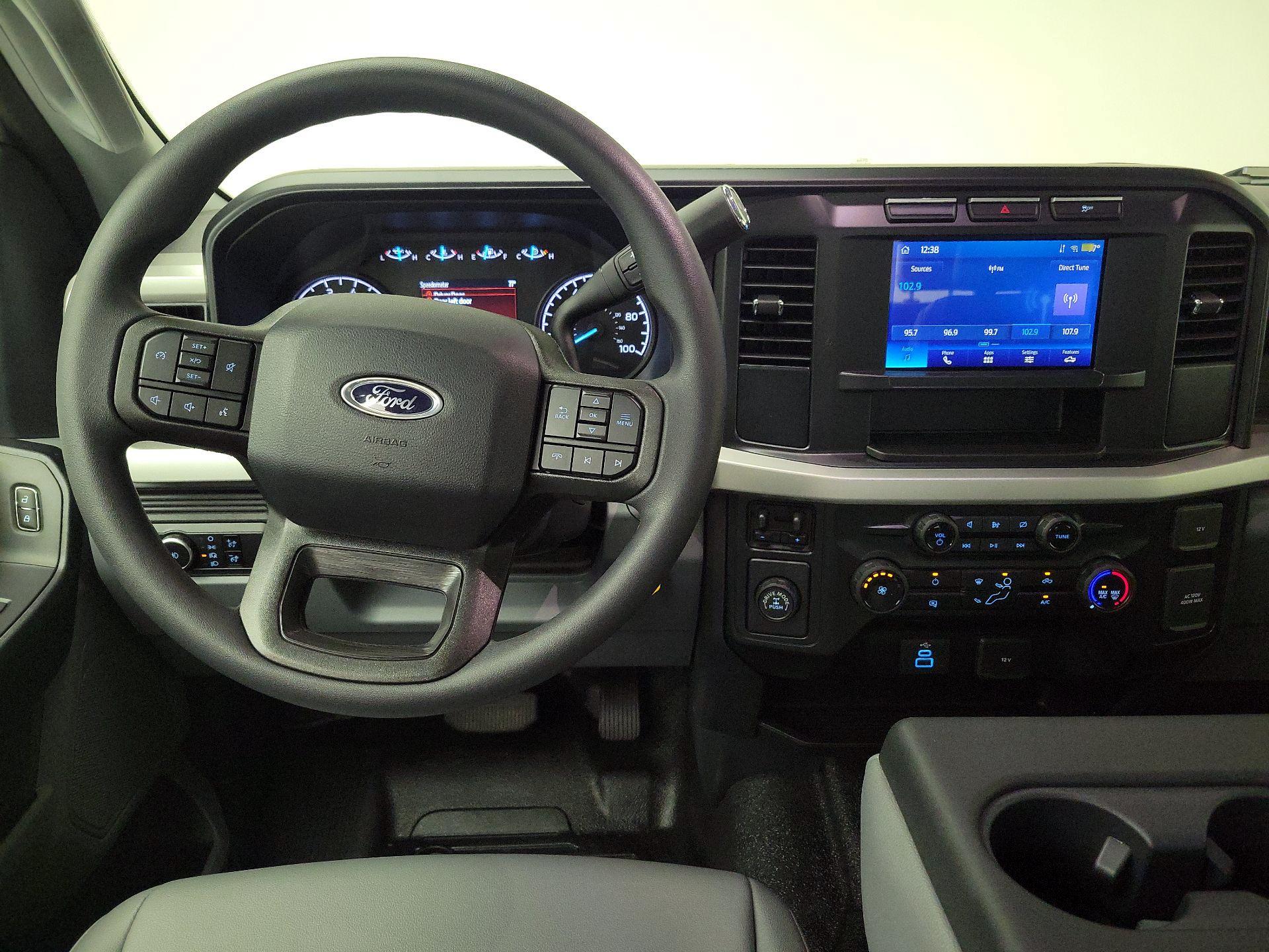 Thumbnail: 2024 Ford F-250 - 10