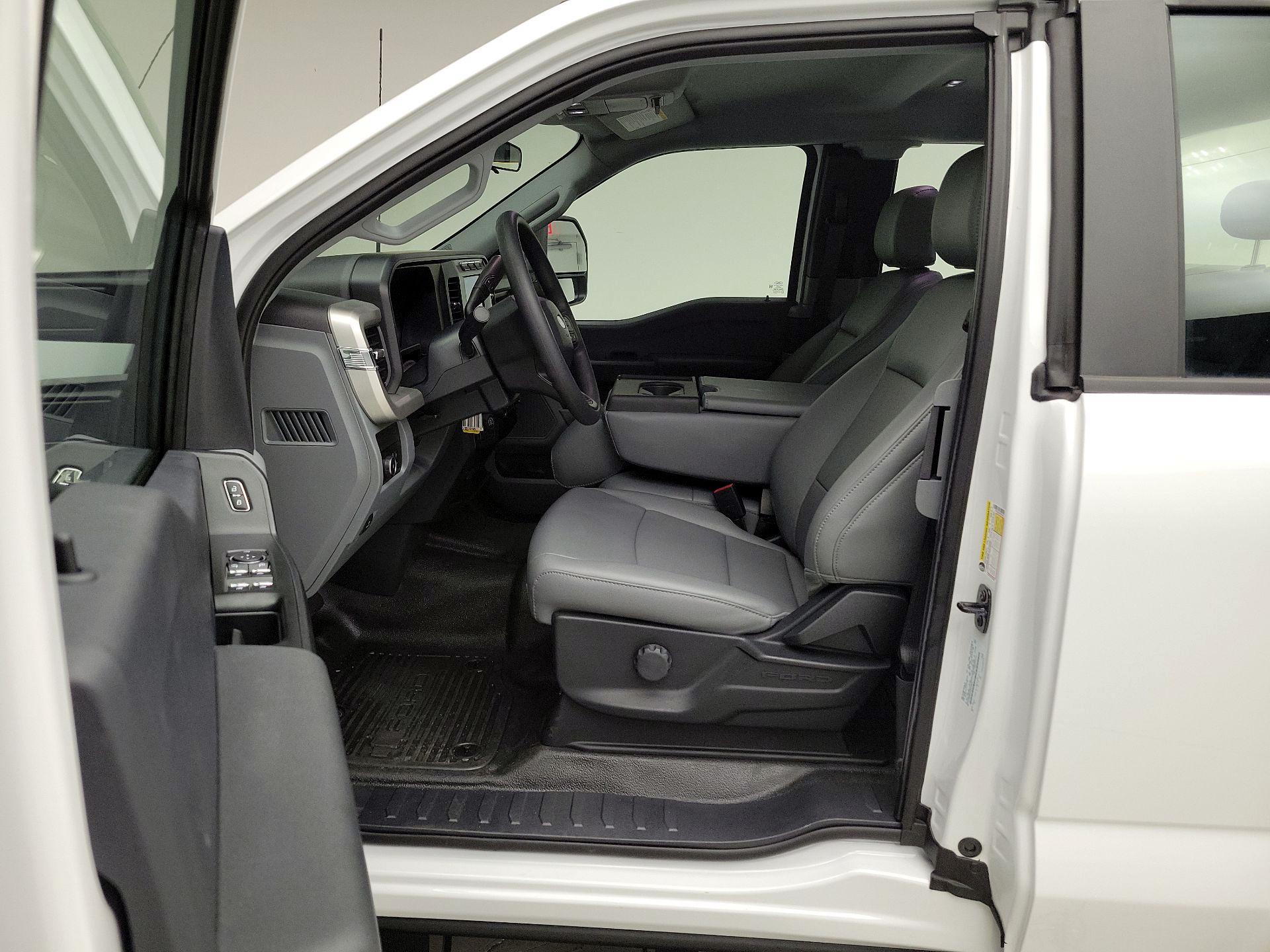 Thumbnail: 2024 Ford F-250 - 11