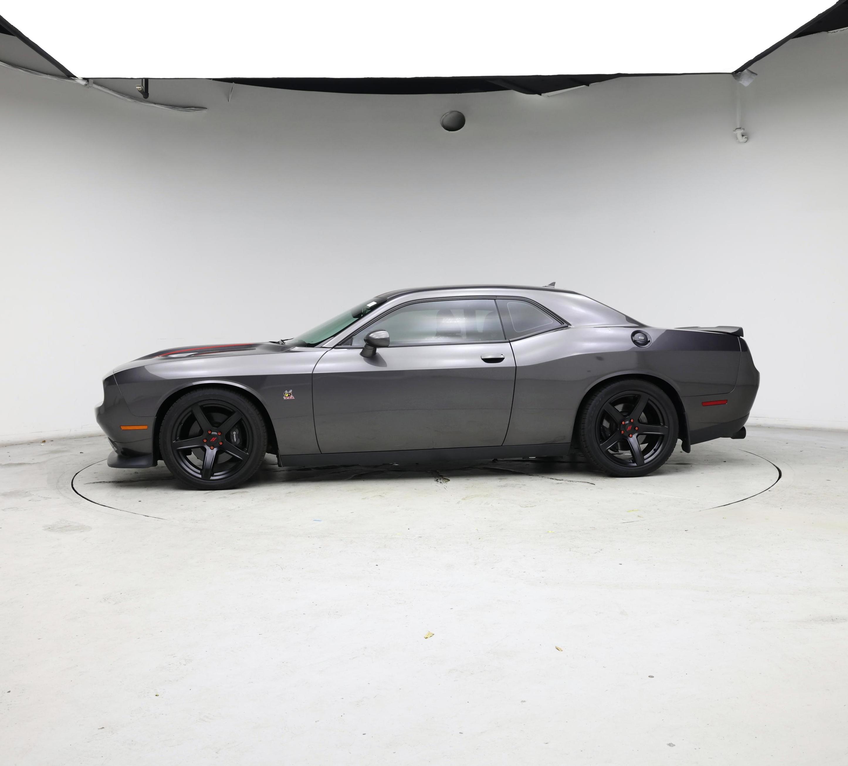 Thumbnail: 2021 Dodge Challenger - 3