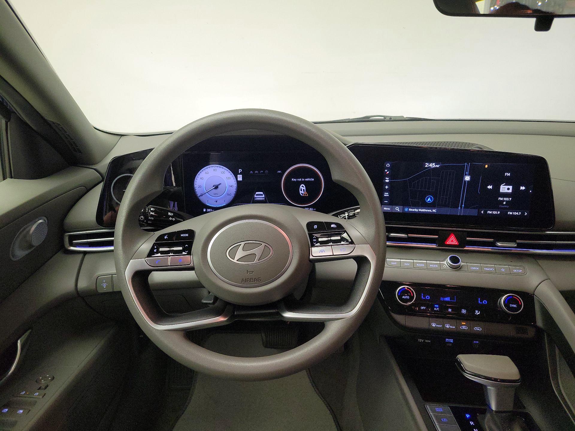 Thumbnail: 2024 Hyundai Elantra - 10