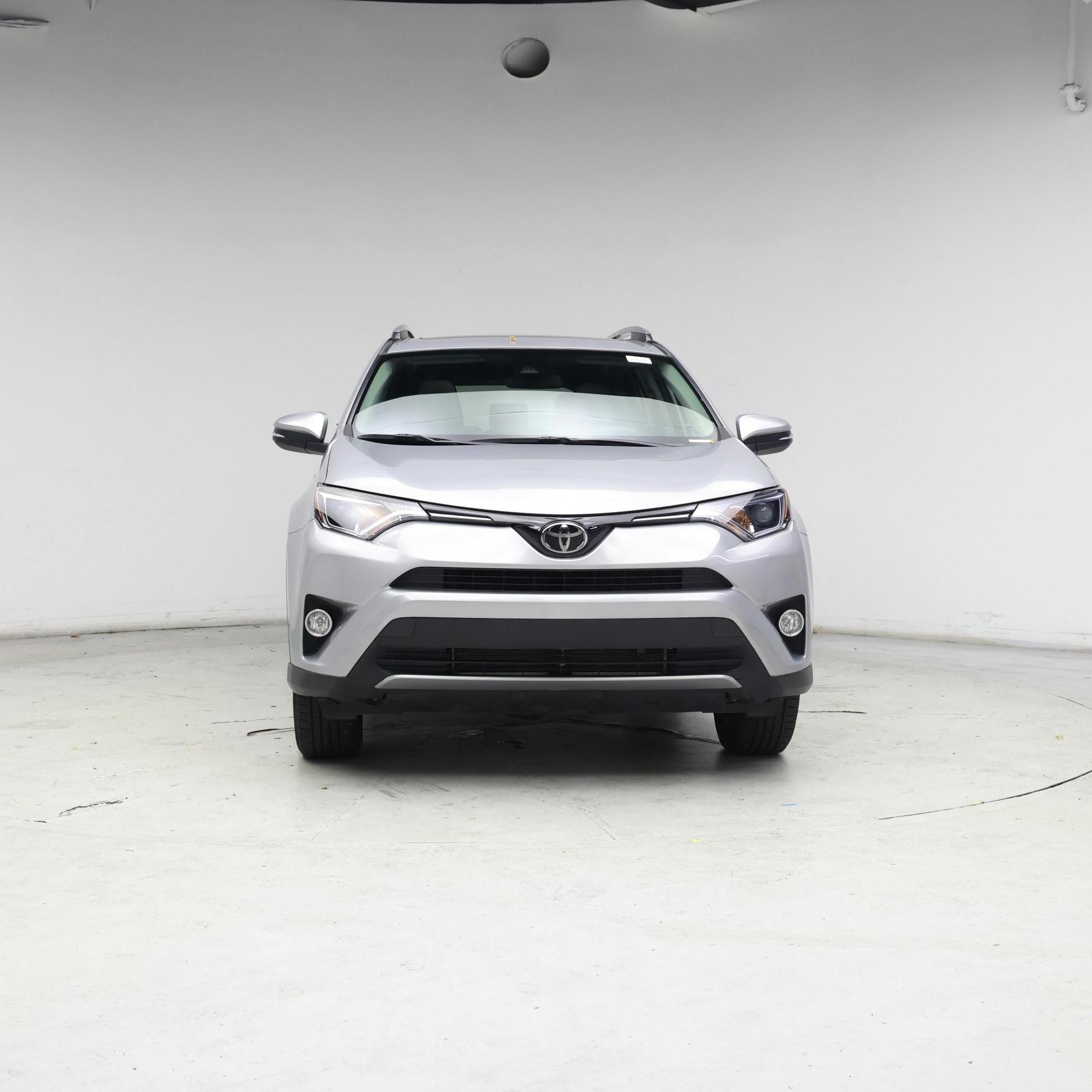 Thumbnail: 2018 Toyota RAV4 - 5