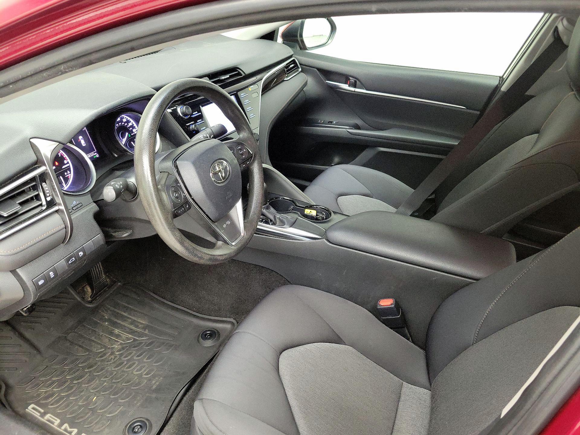 Thumbnail: 2018 Toyota Camry - 11