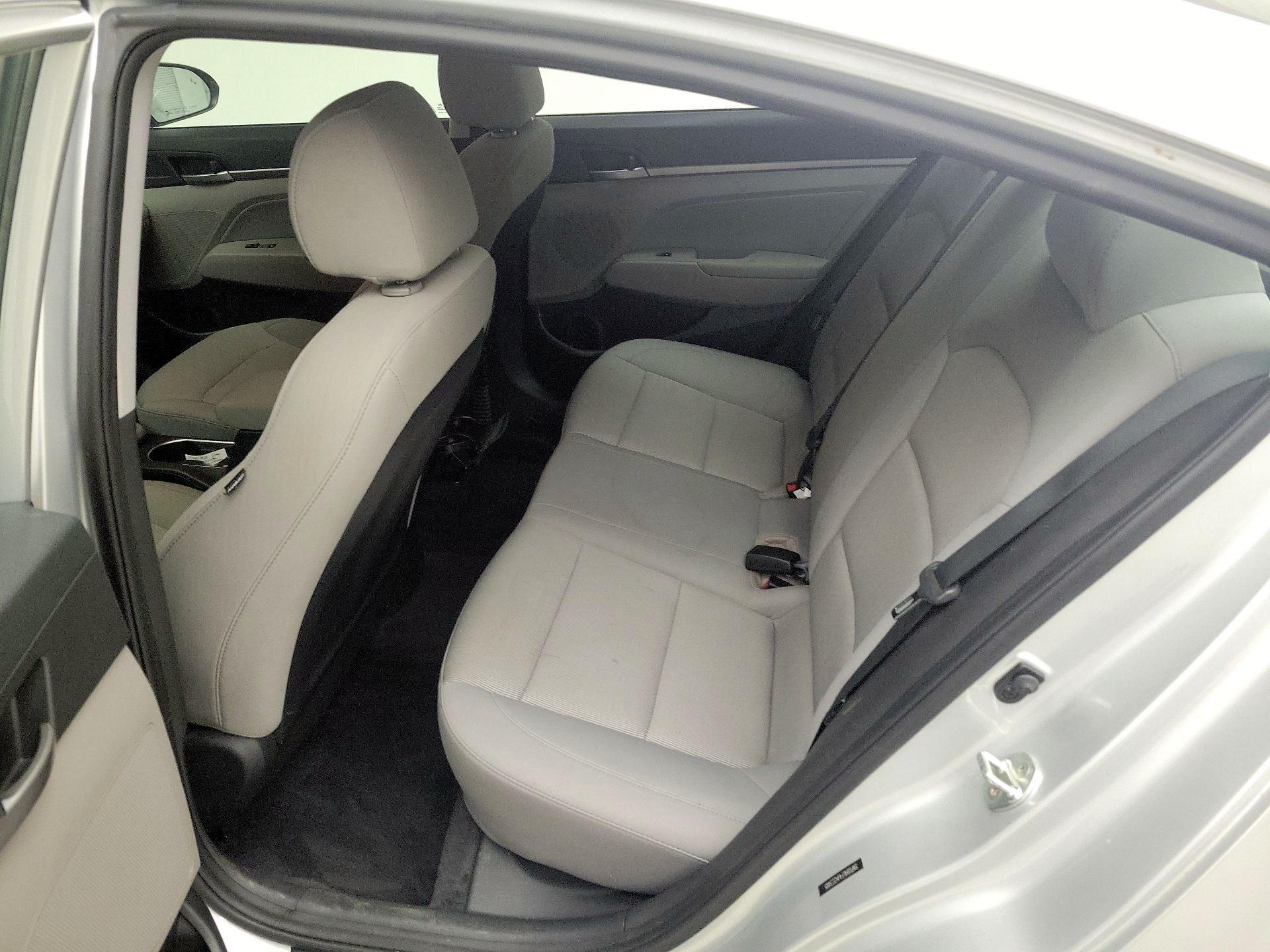 Thumbnail: 2018 Hyundai Elantra - 19