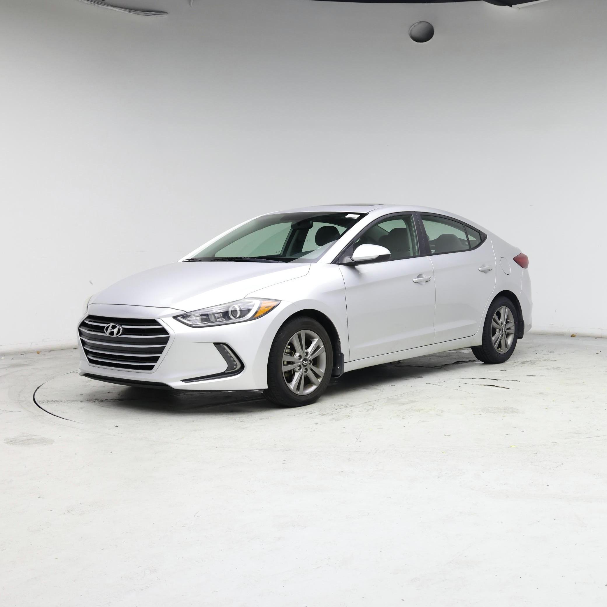Thumbnail: 2018 Hyundai Elantra - 4