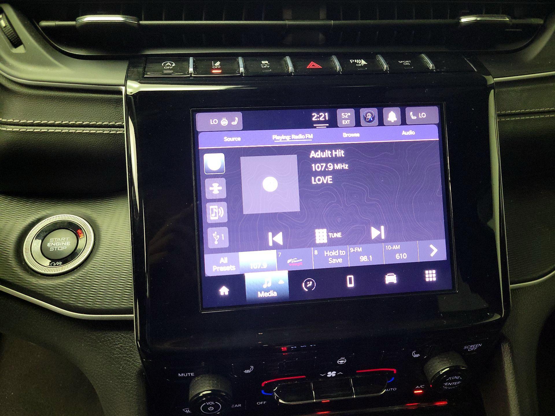 Thumbnail: 2023 Jeep Grand Cherokee - 15