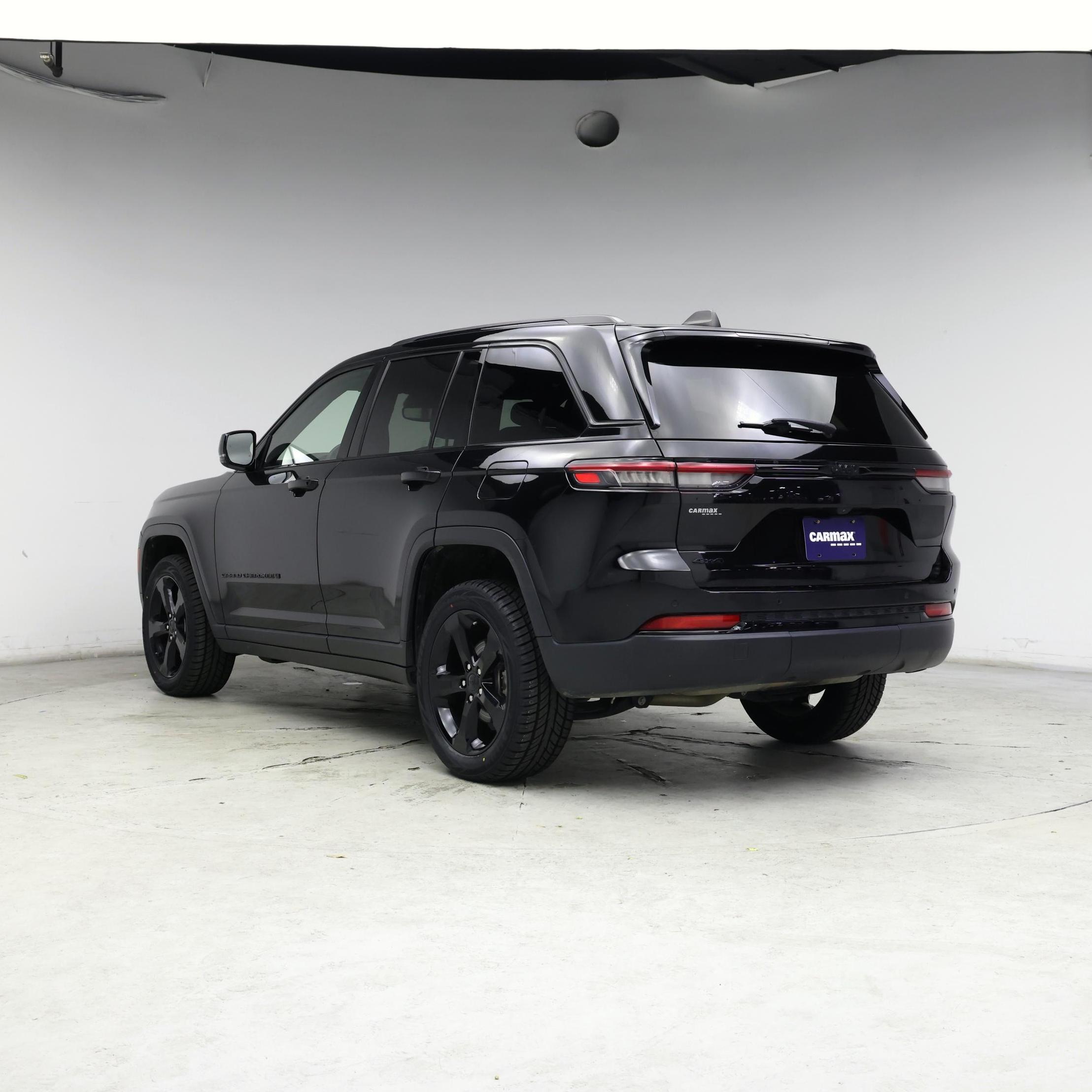 Thumbnail: 2023 Jeep Grand Cherokee - 2