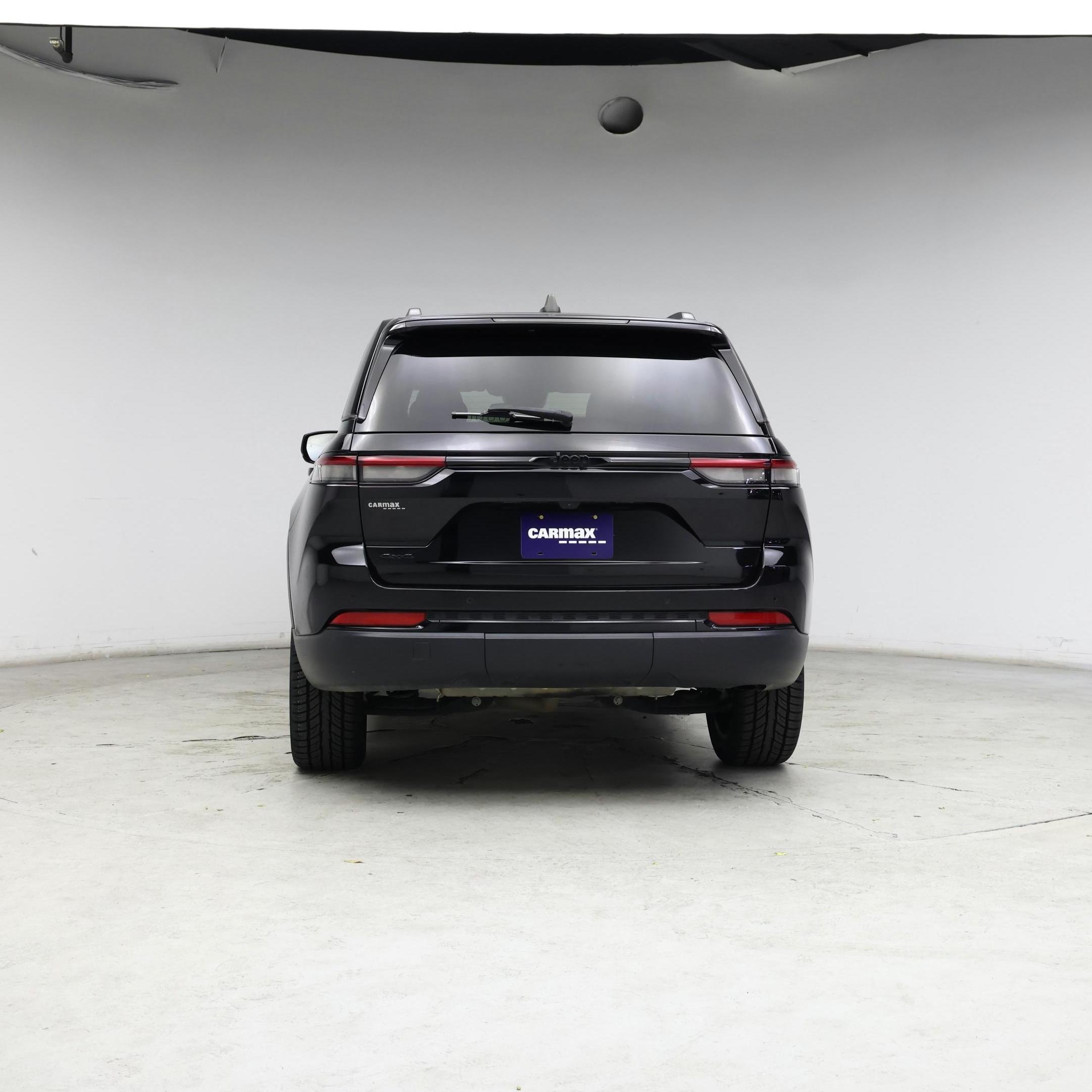 Thumbnail: 2023 Jeep Grand Cherokee - 6