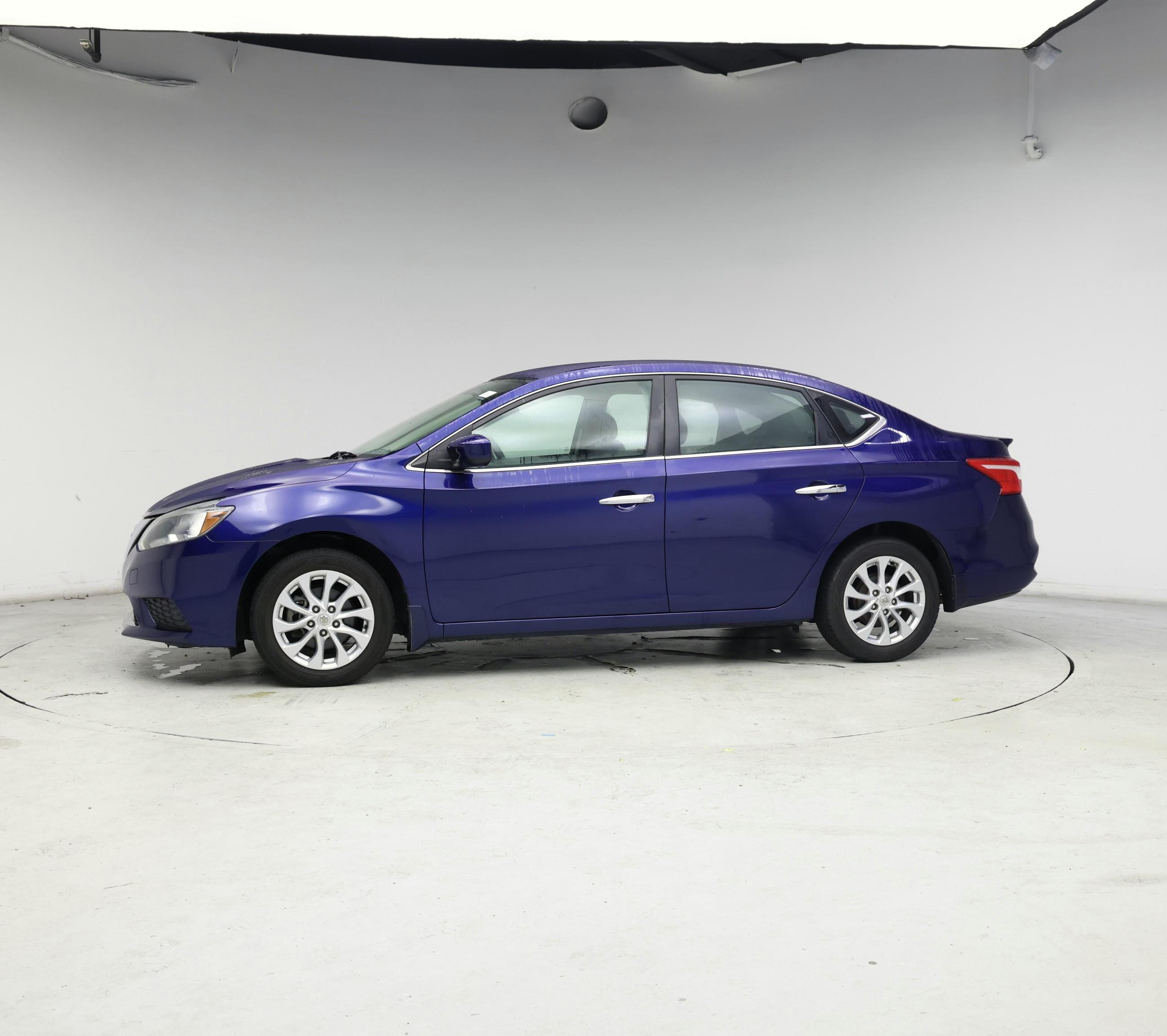 Thumbnail: 2017 Nissan Sentra - 3