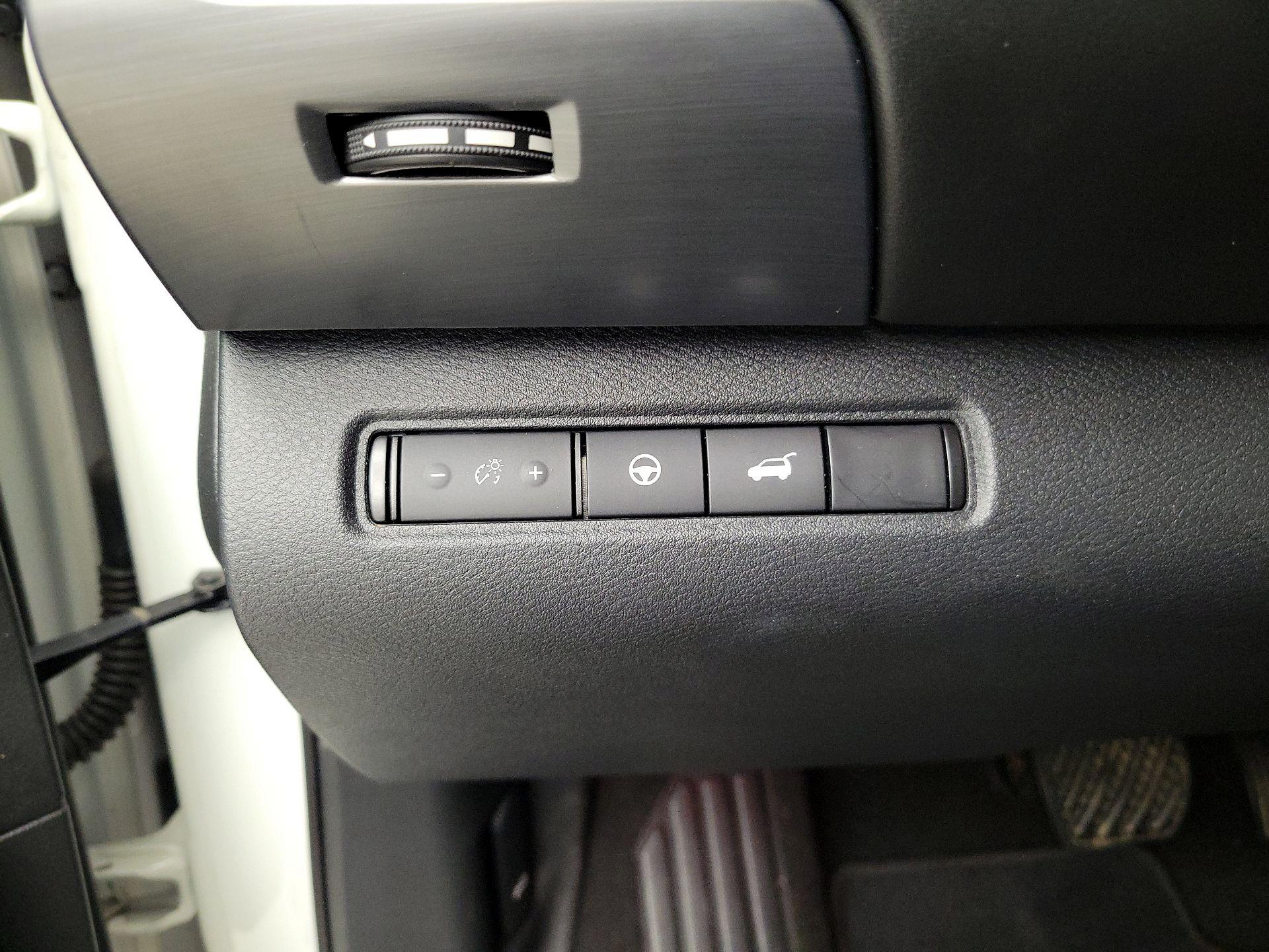 Thumbnail: 2023 Nissan Pathfinder - 13