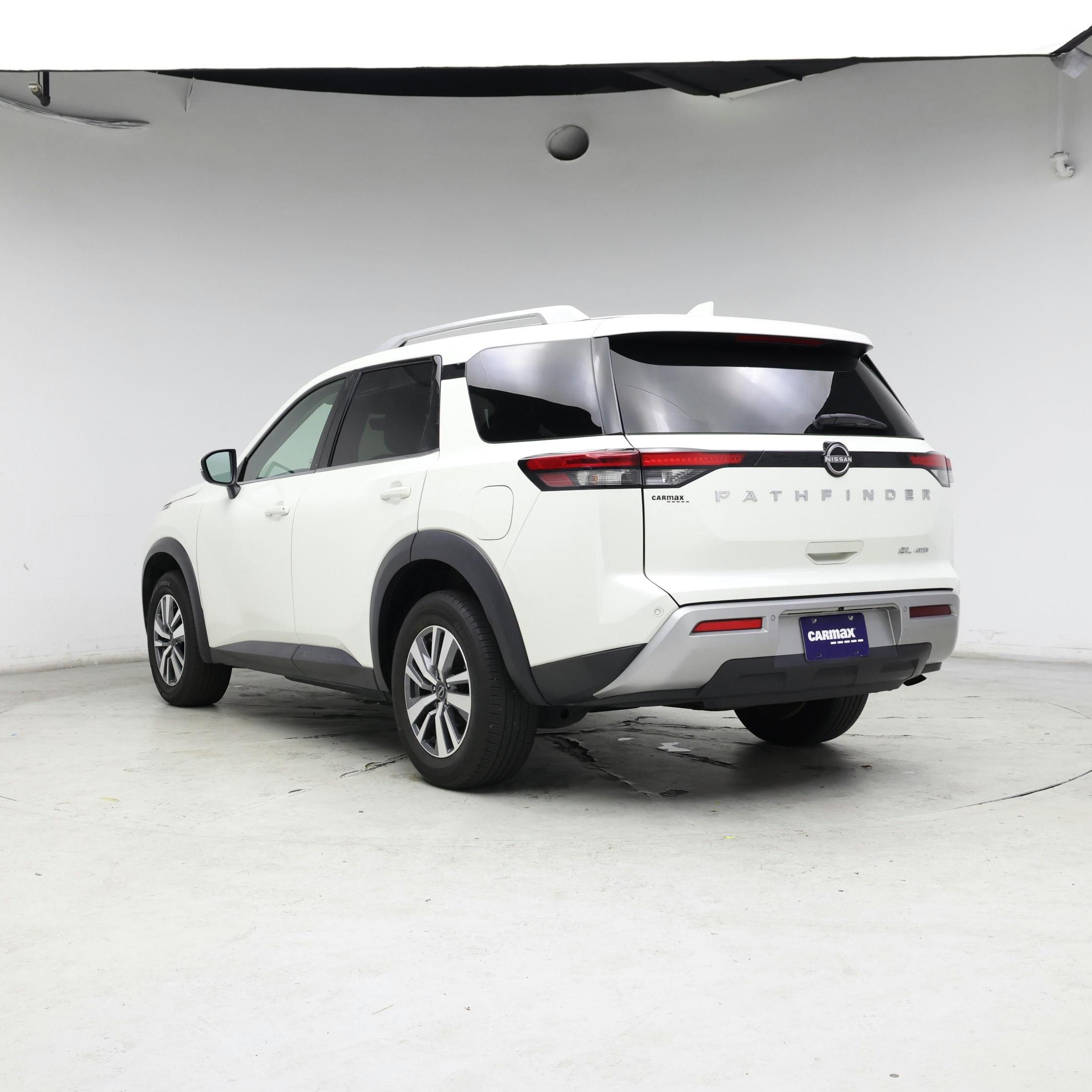 Thumbnail: 2023 Nissan Pathfinder - 2