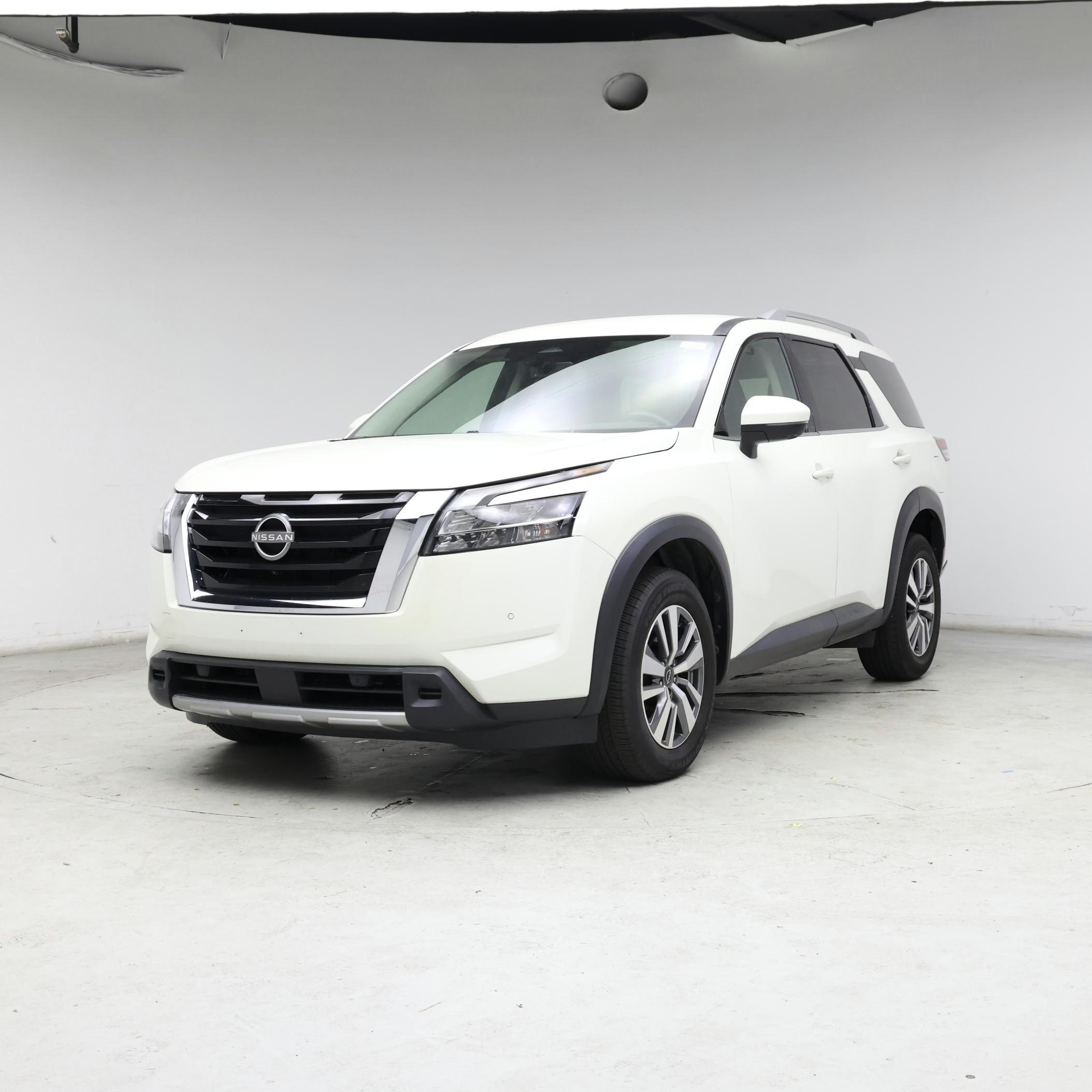 Thumbnail: 2023 Nissan Pathfinder - 4