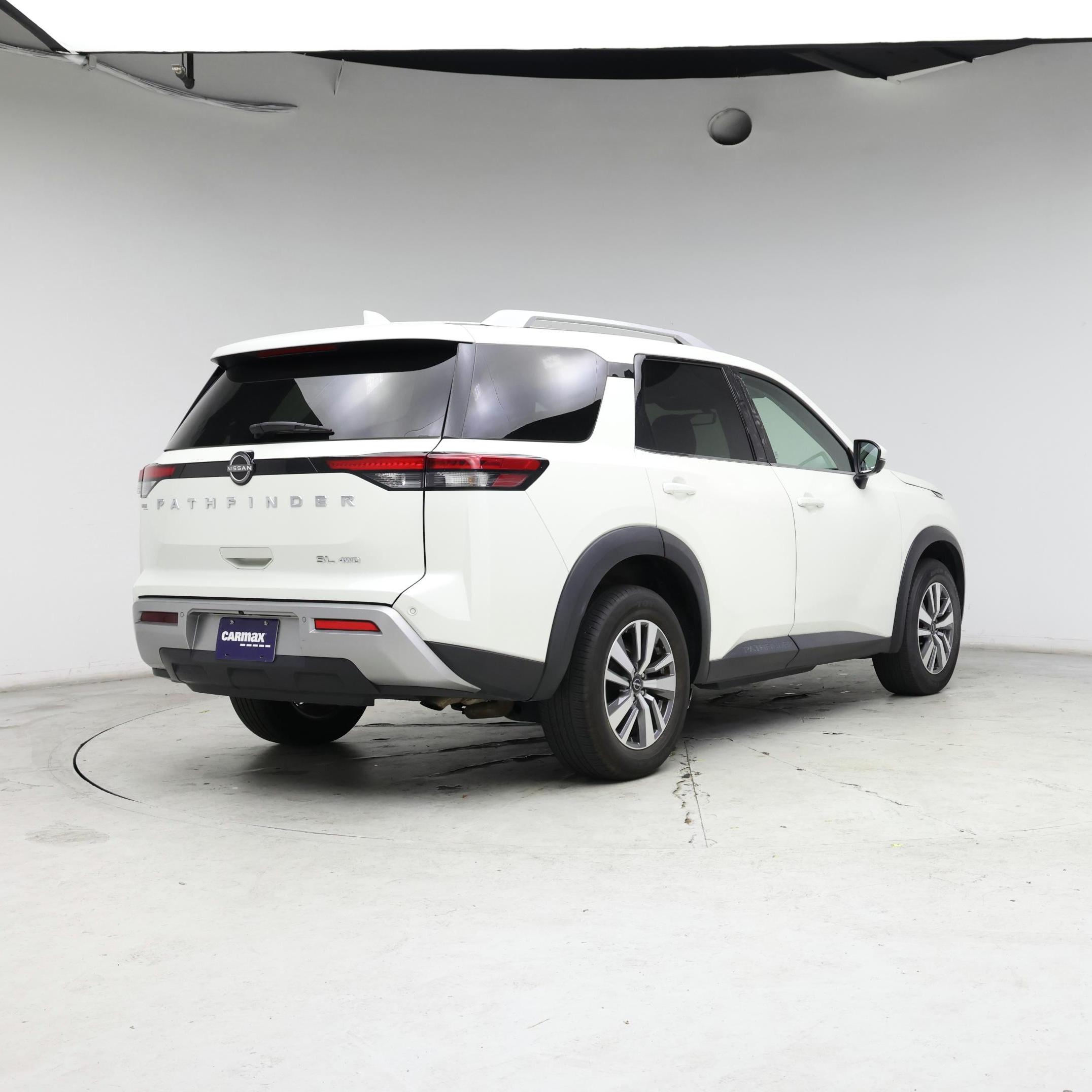 Thumbnail: 2023 Nissan Pathfinder - 8