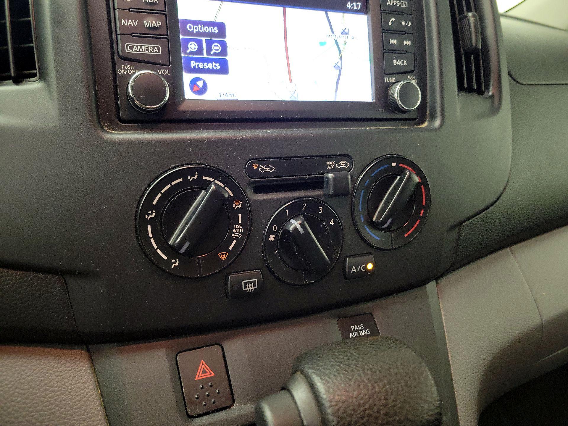 Thumbnail: 2015 Nissan NV200 - 16