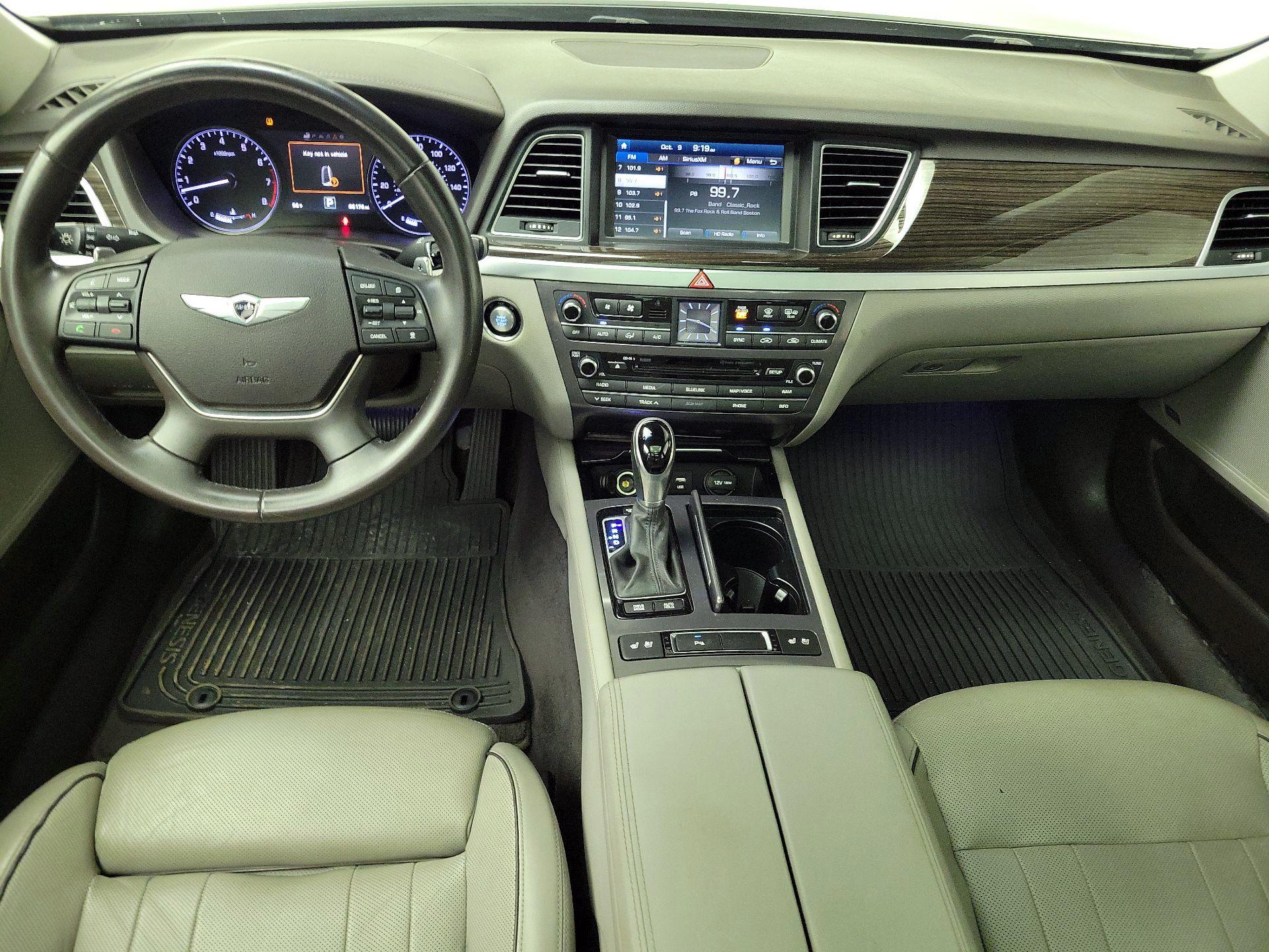 Thumbnail: 2015 Hyundai Genesis - 9