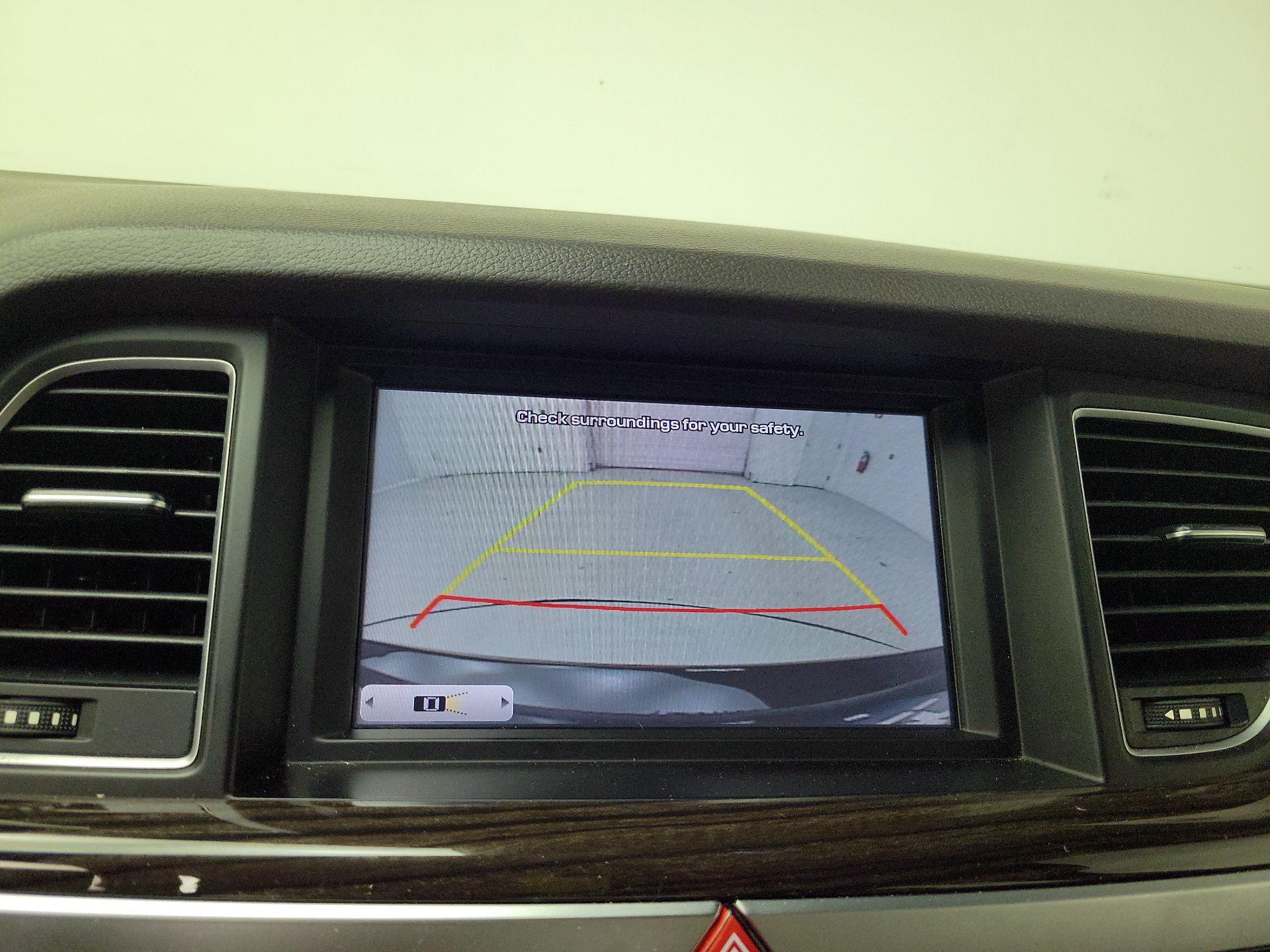 Thumbnail: 2015 Hyundai Genesis - 14