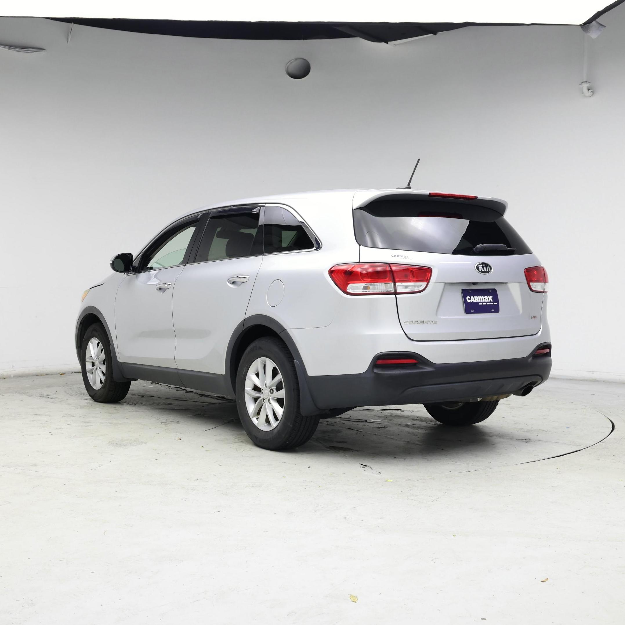 Thumbnail: 2018 Kia Sorento - 2
