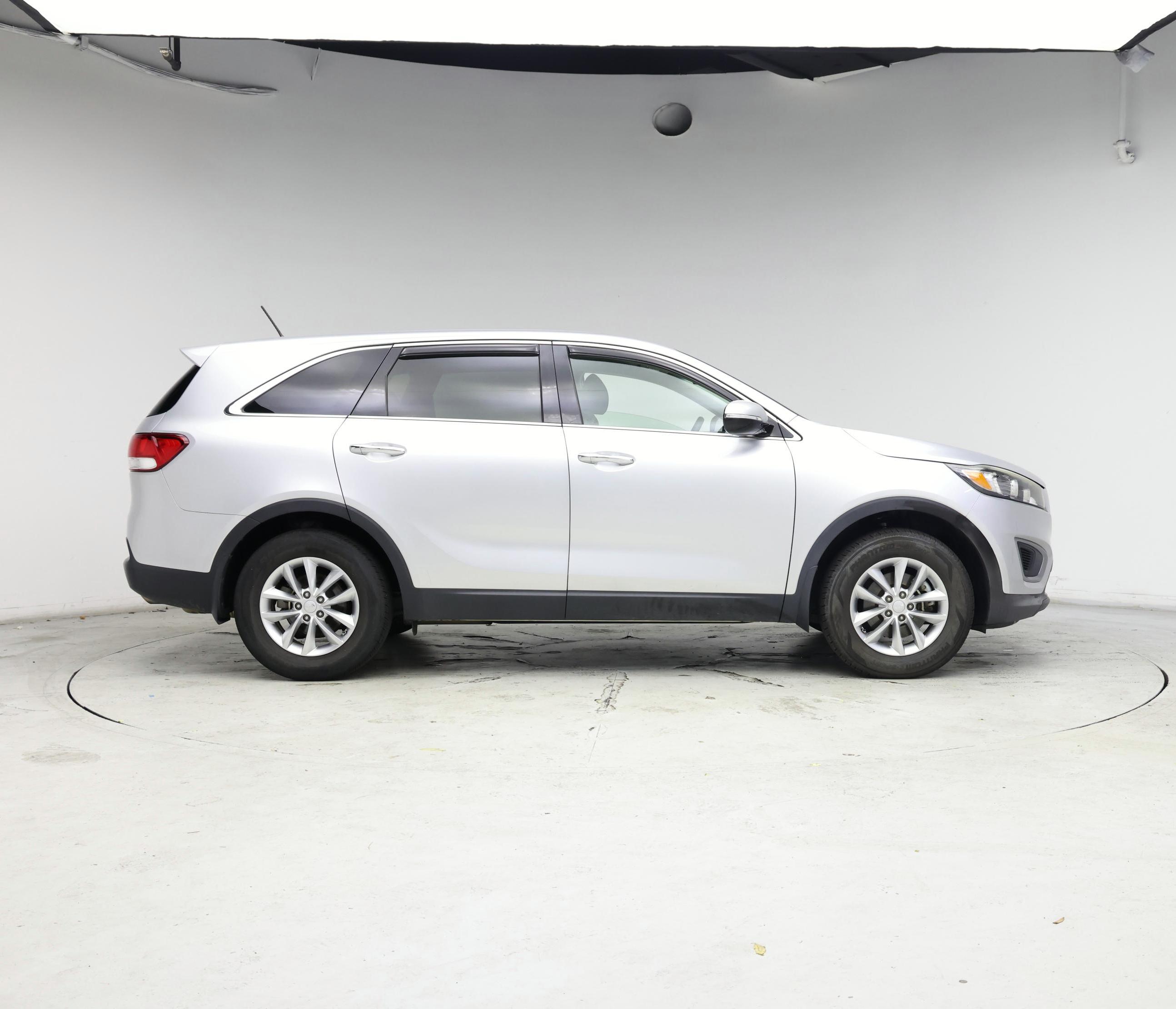 Thumbnail: 2018 Kia Sorento - 7