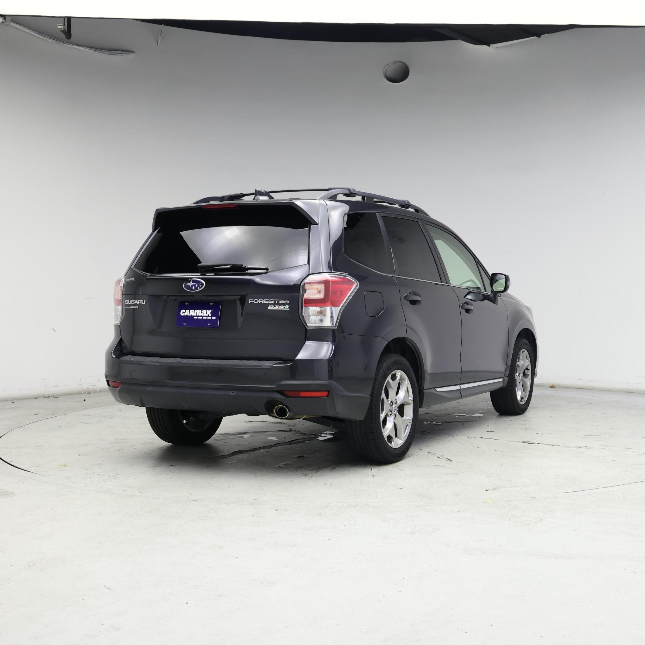 Thumbnail: 2017 Subaru Forester - 8