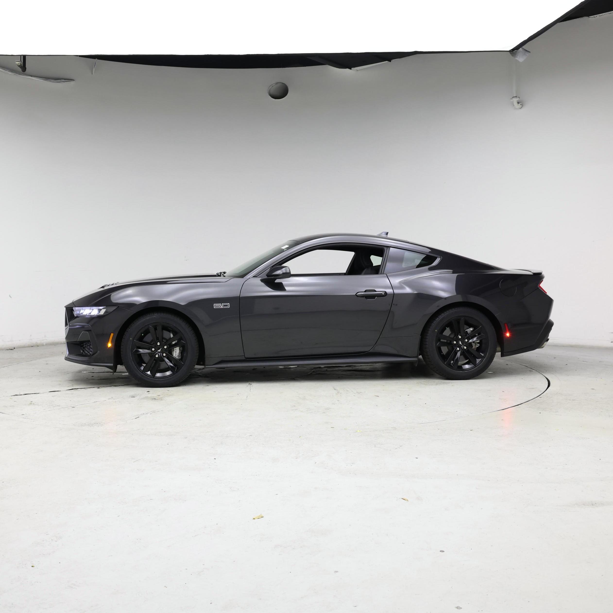 Thumbnail: 2024 Ford Mustang - 3