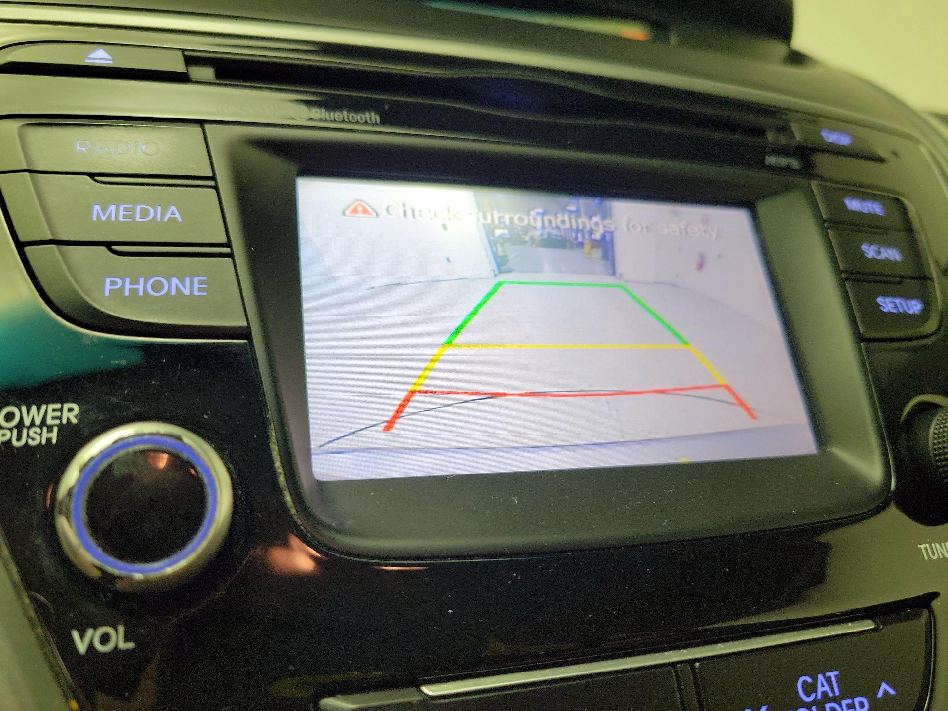 Thumbnail: 2015 Hyundai Elantra - 14