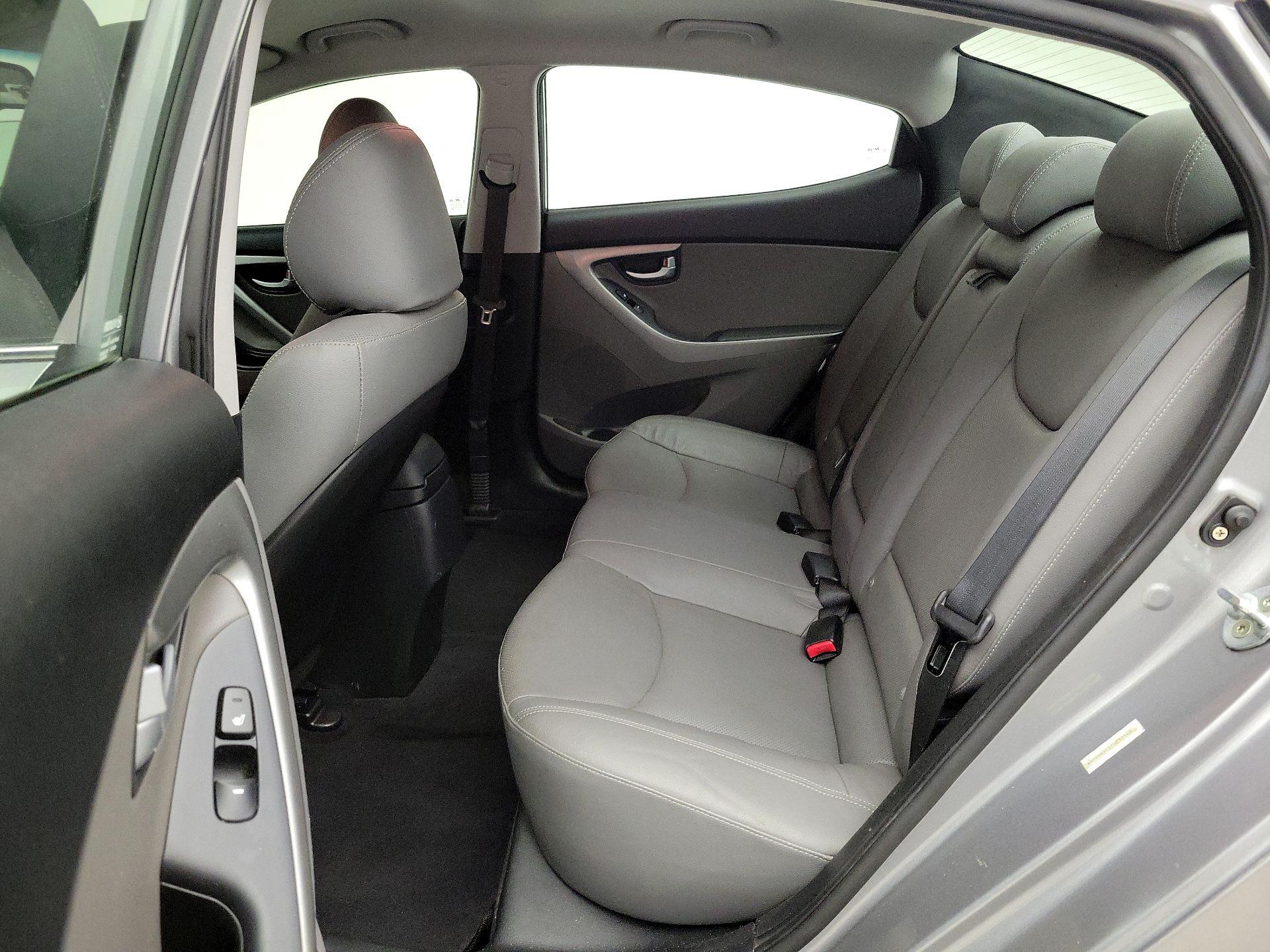 Thumbnail: 2015 Hyundai Elantra - 19