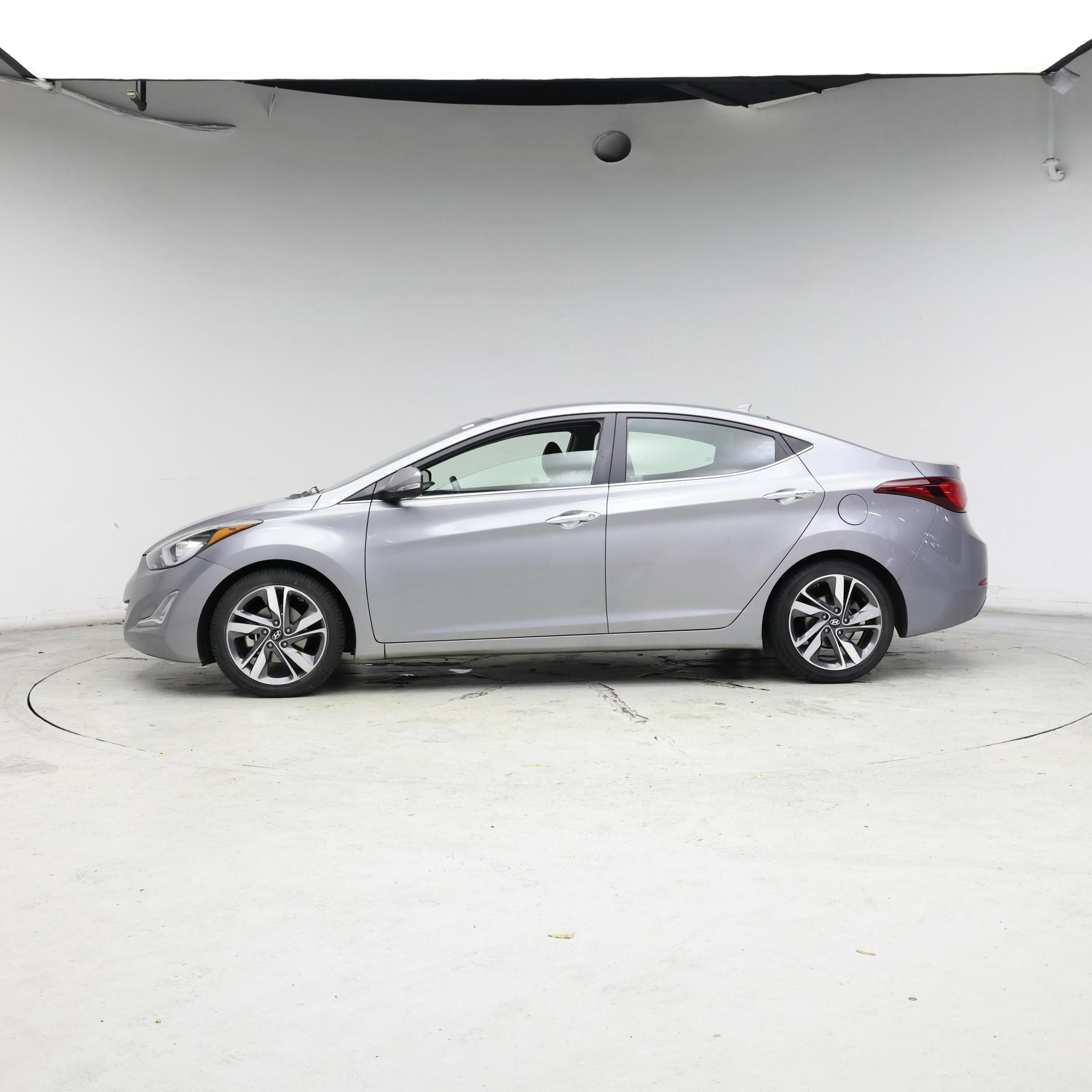 Thumbnail: 2015 Hyundai Elantra - 3