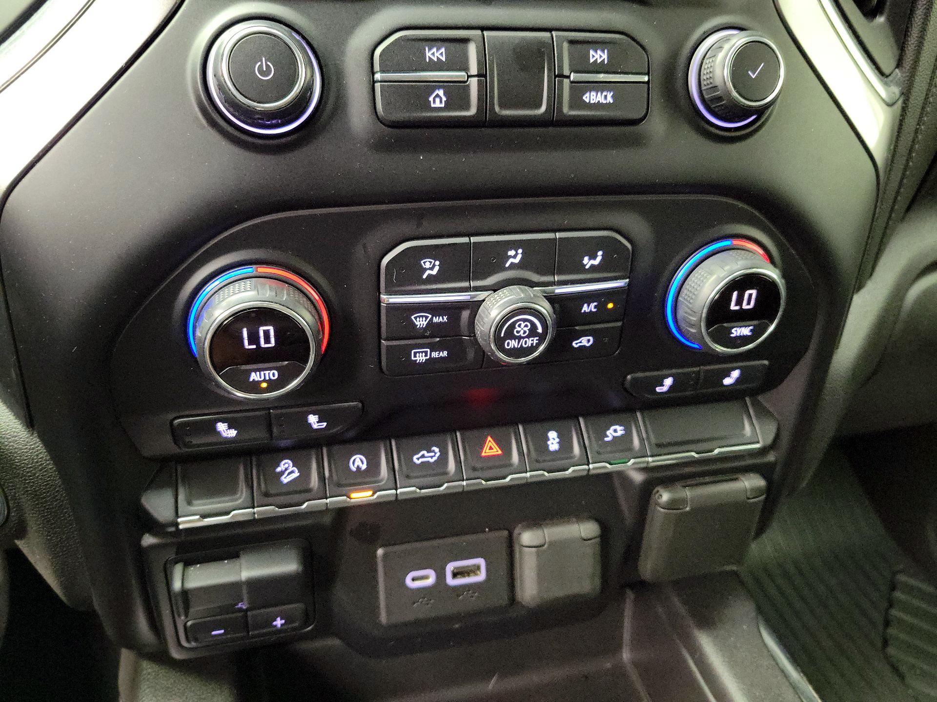 Thumbnail: 2020 Chevrolet Silverado 1500 - 16