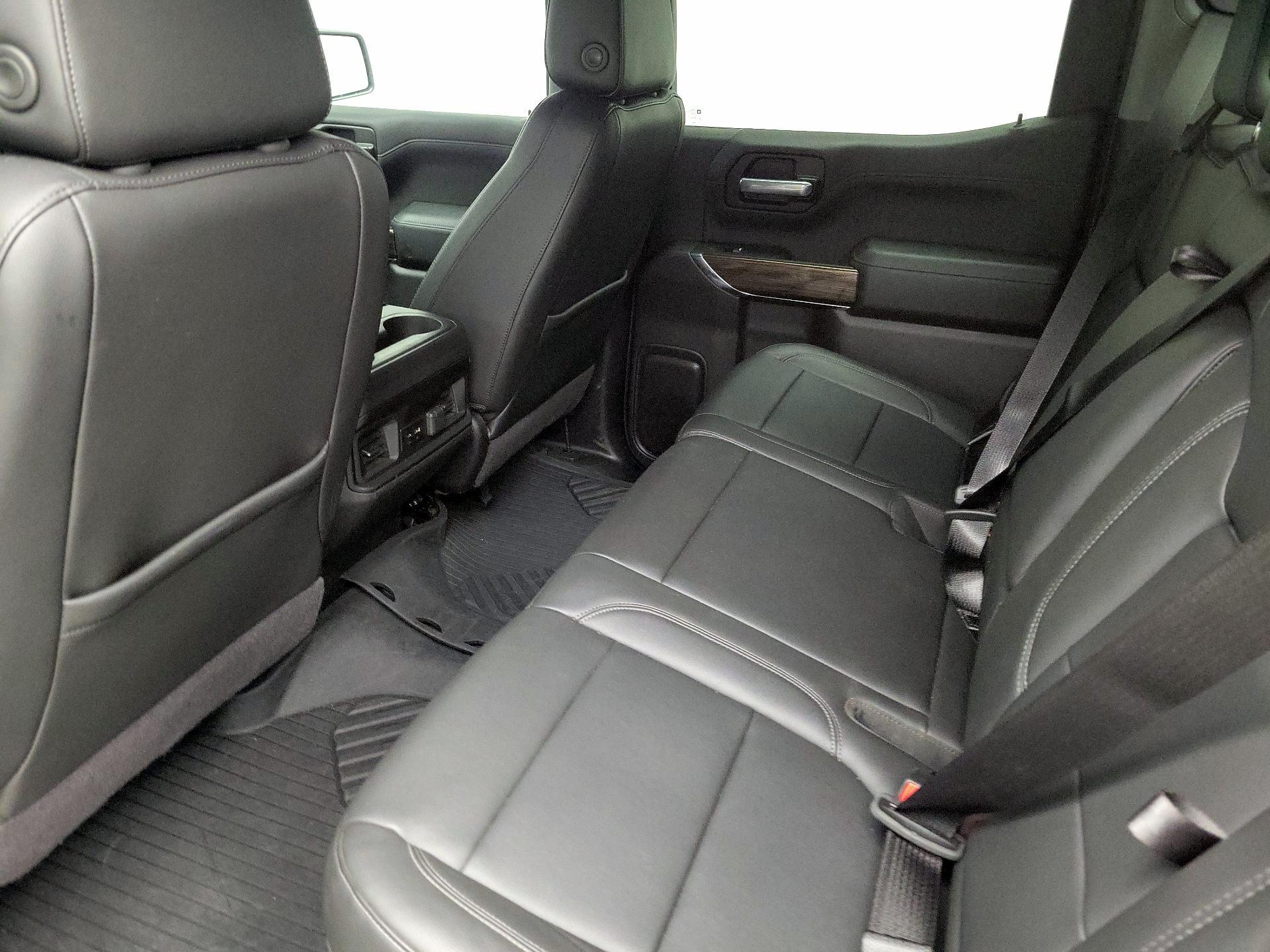 Thumbnail: 2020 Chevrolet Silverado 1500 - 19