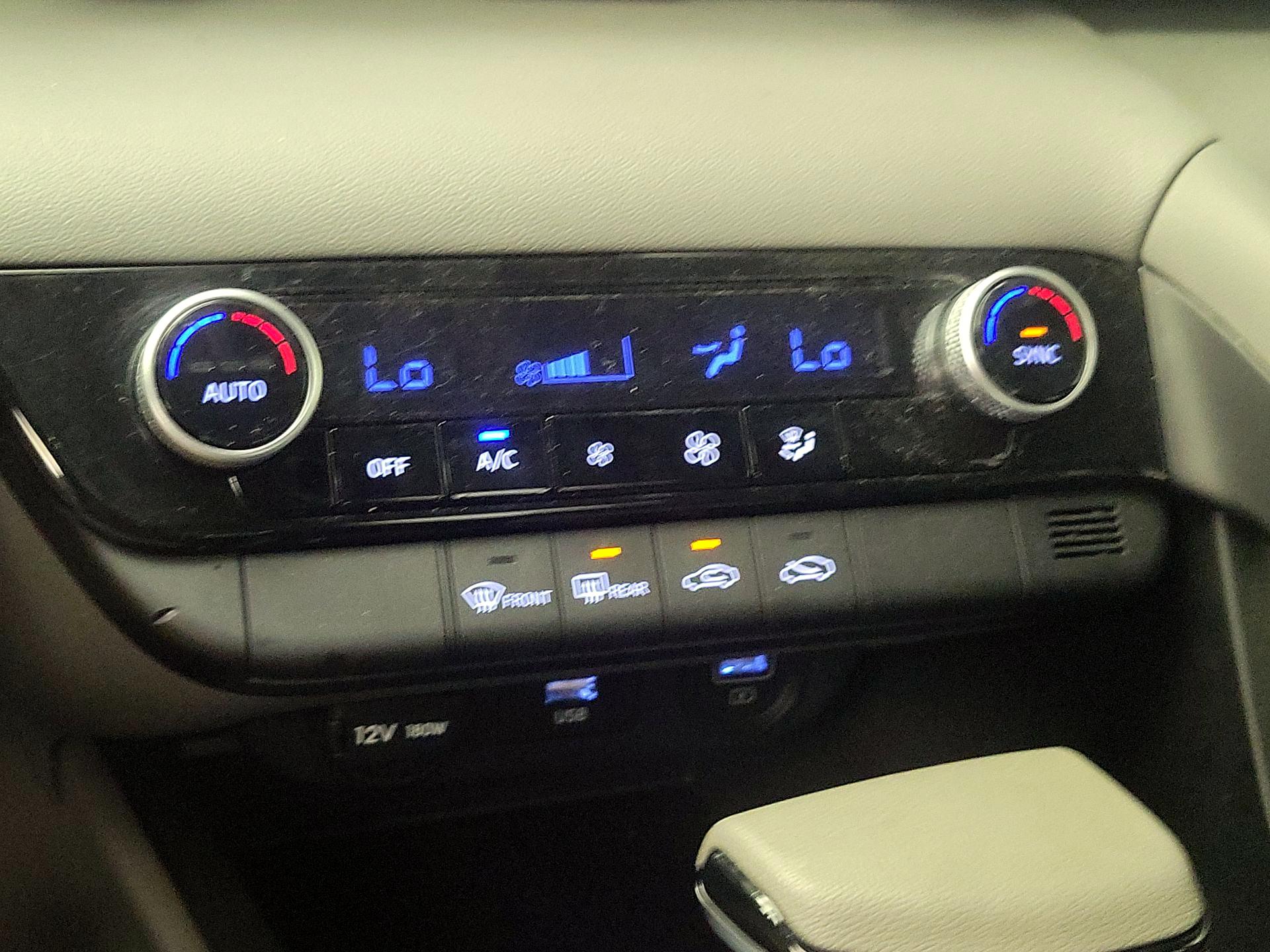 Thumbnail: 2023 Hyundai Elantra - 16